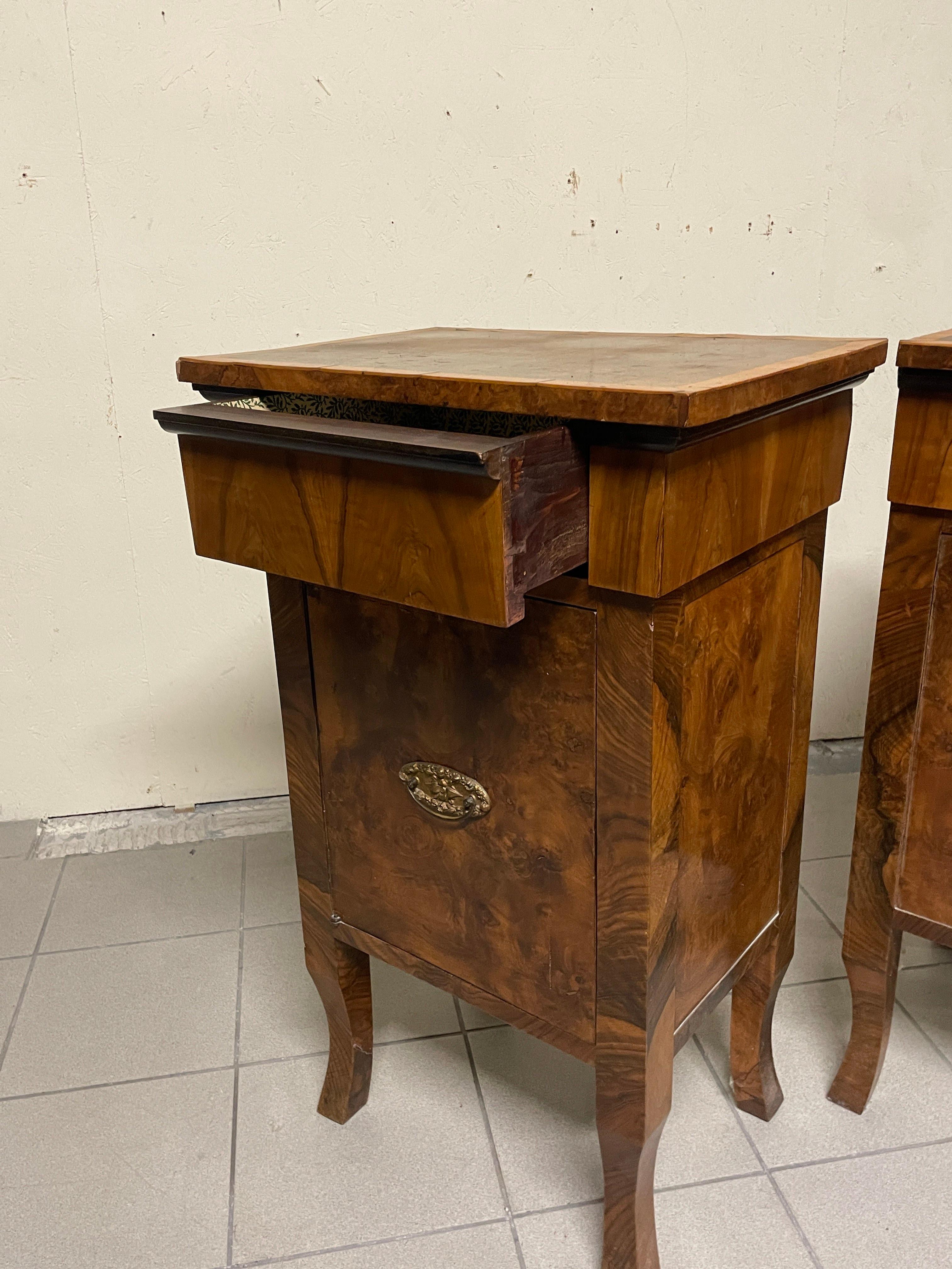 Grandi comodini decò, Italia, anni '30 en vente 9