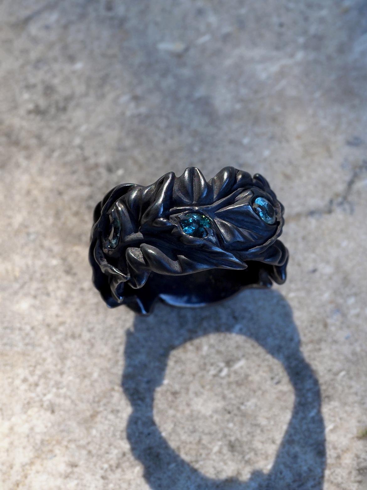 Artisan Grandidierite Ivy Silver Ring Special person gift LOTR style art nouveau en vente