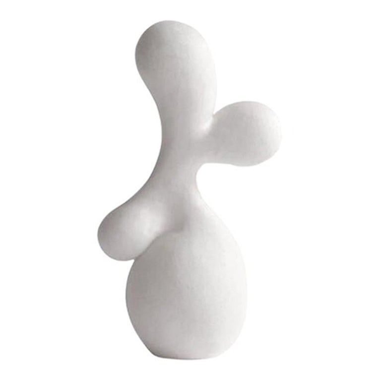 Sculpture de grand-mère d'Elnaz Rafati