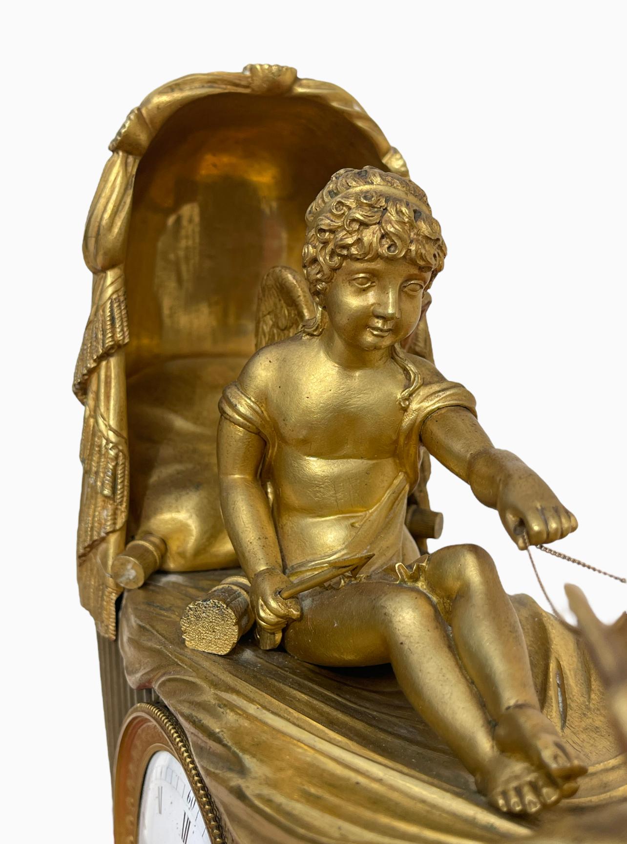 Français Grandvoinnet à Paris - Horloge en bronze de la période Empire en vente