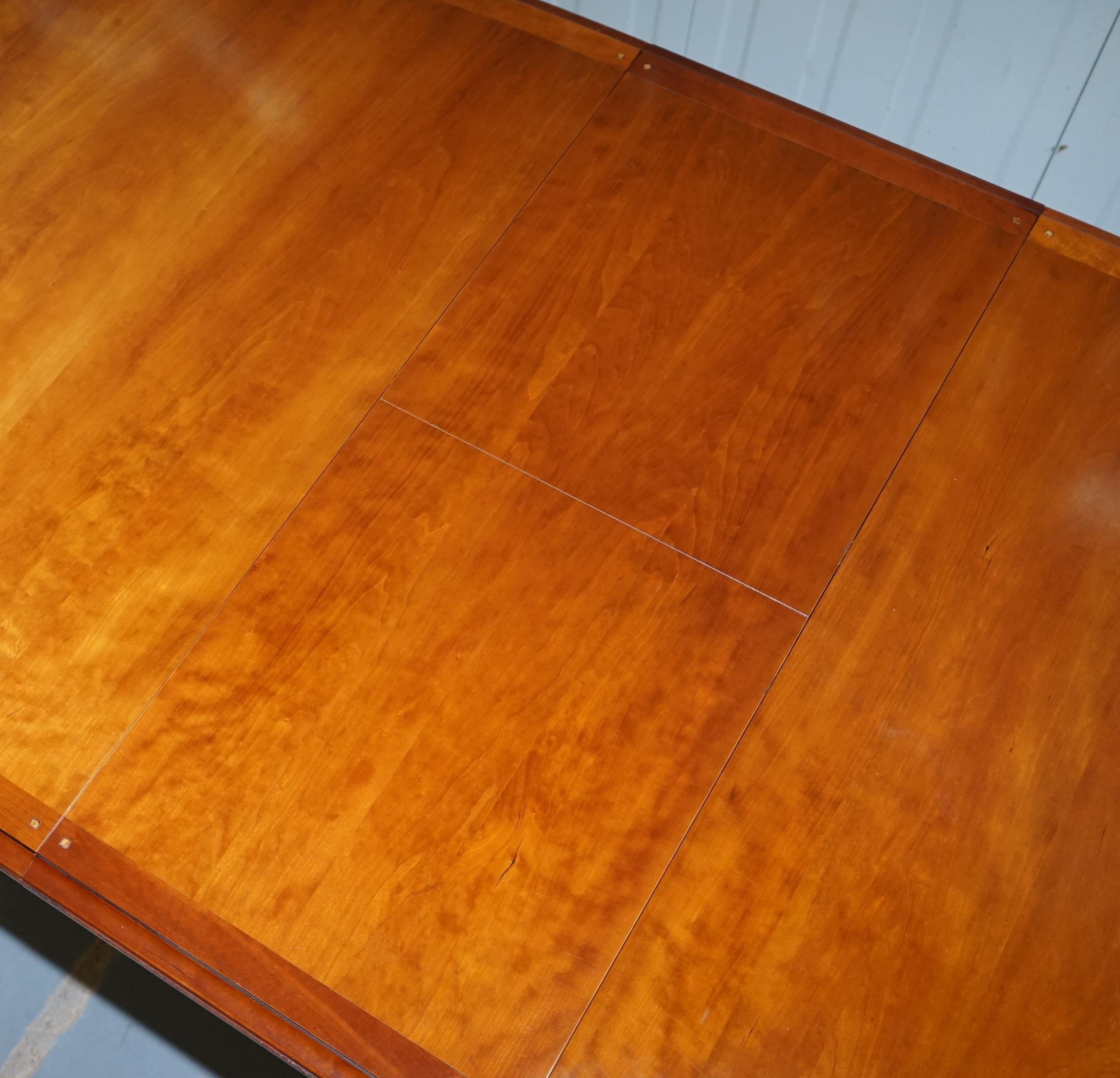 oval extendable dining table seats 12