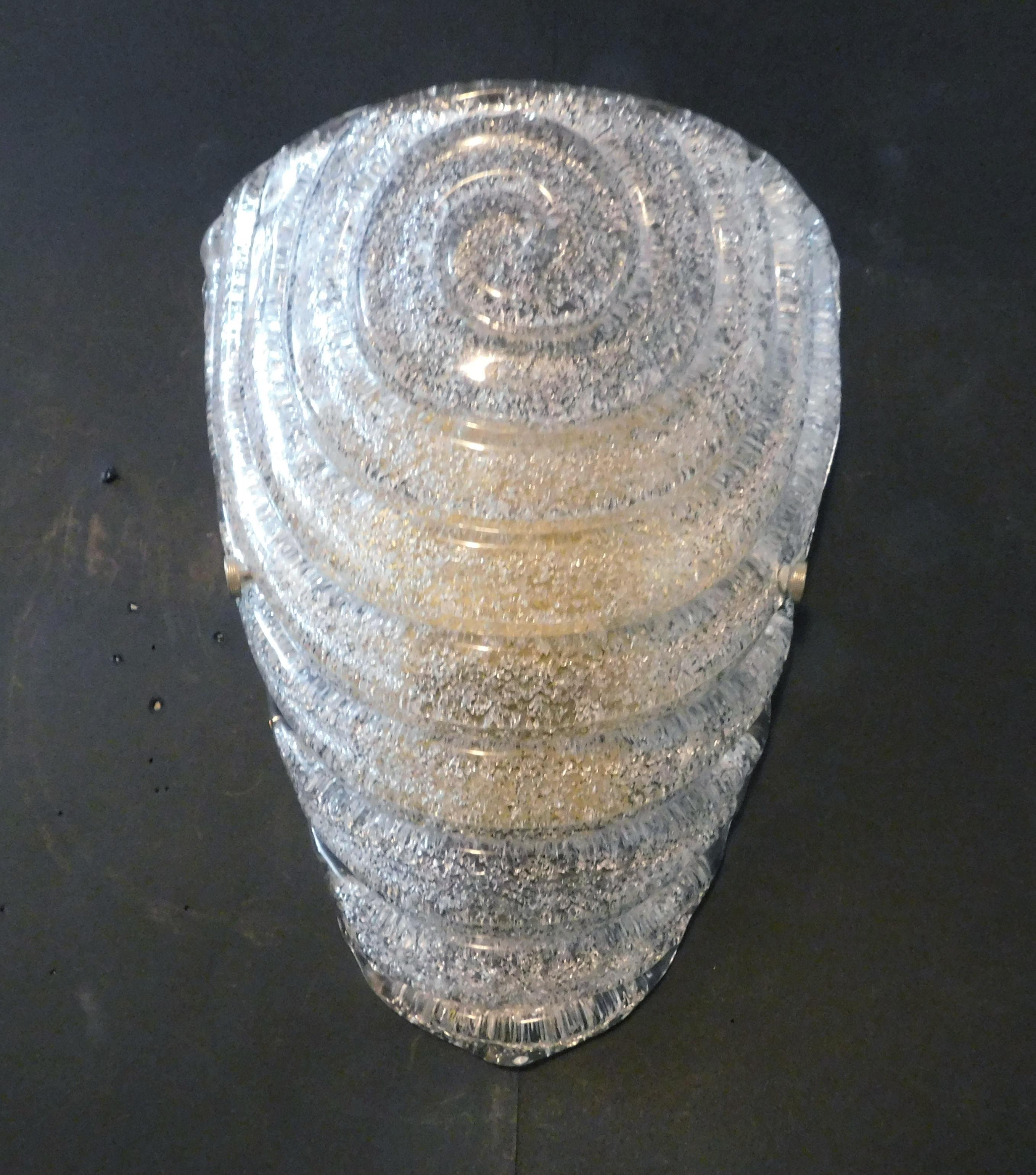 Mid-Century moderno Scontrino a scudo Graniglia, 3 disponibili in vendita