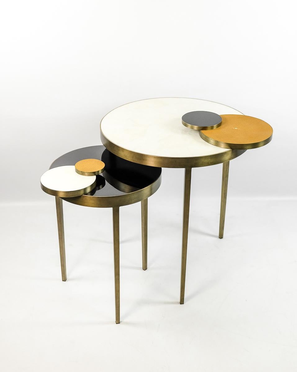 Granit and Polished Steel Table by Ginger Brown In New Condition For Sale In Bourguebus, FR