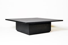 Table basse en granit avec base en bois