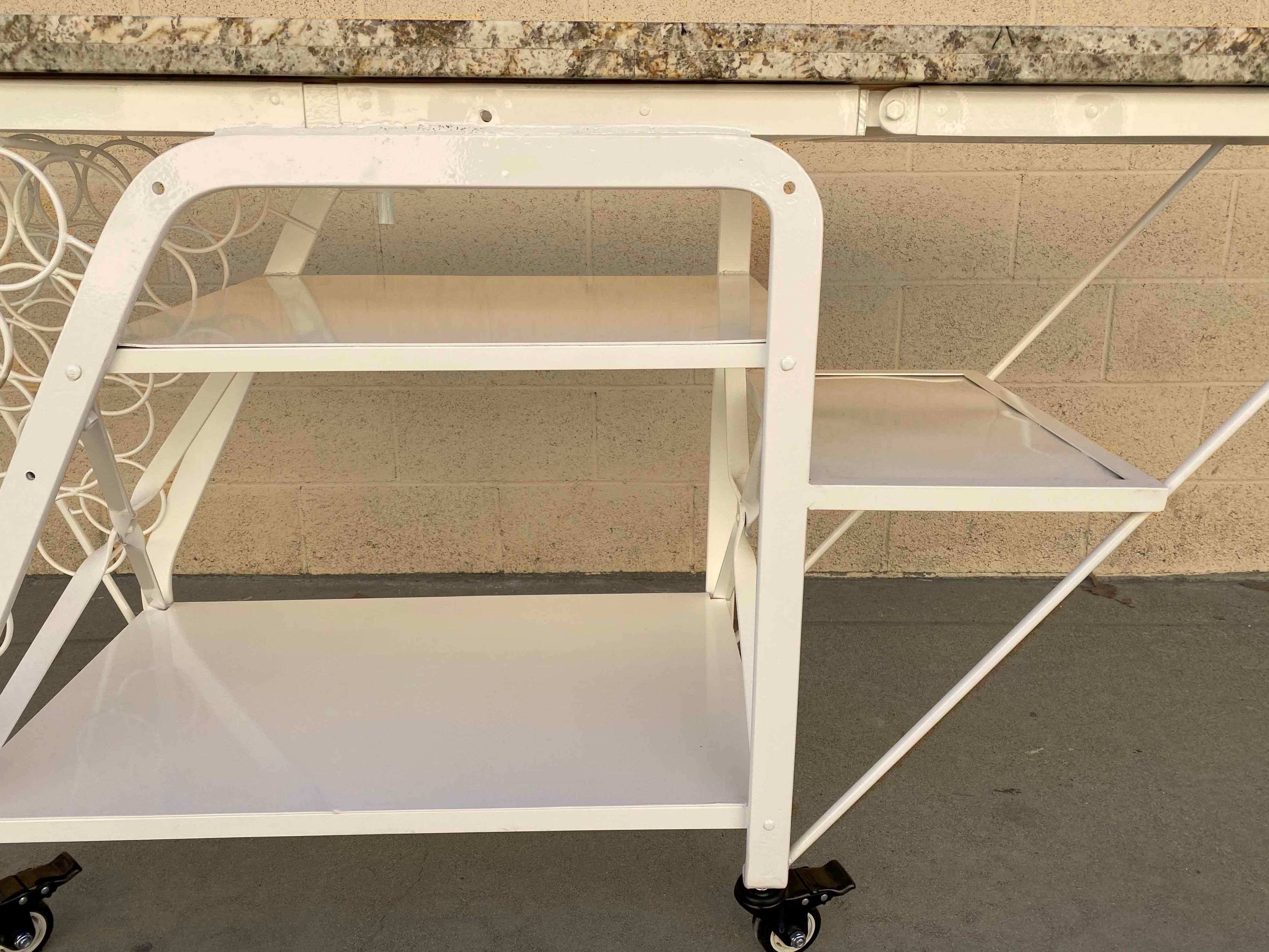 Carro de bar rodante con tapa de granito Estadounidense en venta