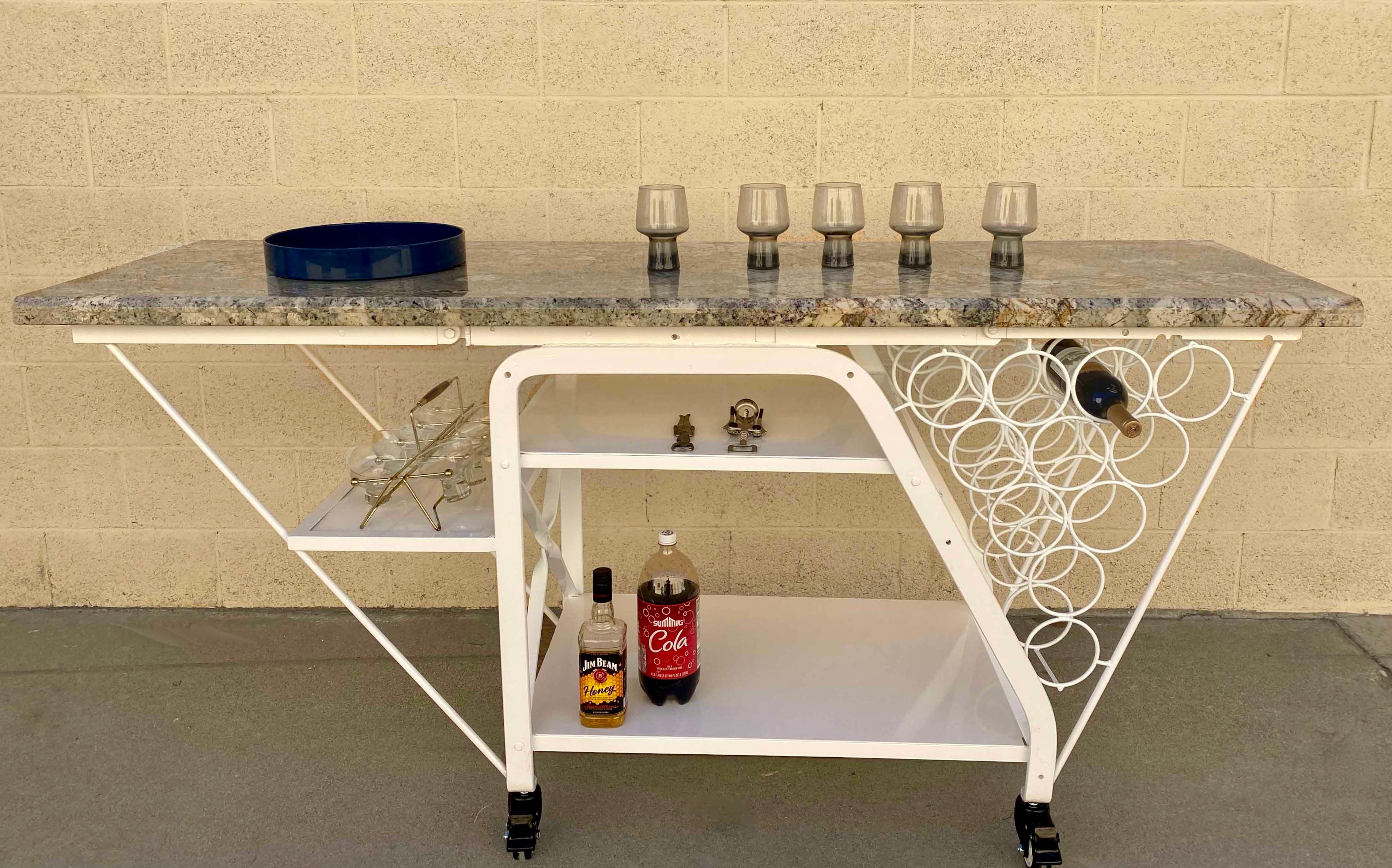 Carro de bar rodante con tapa de granito en venta 1