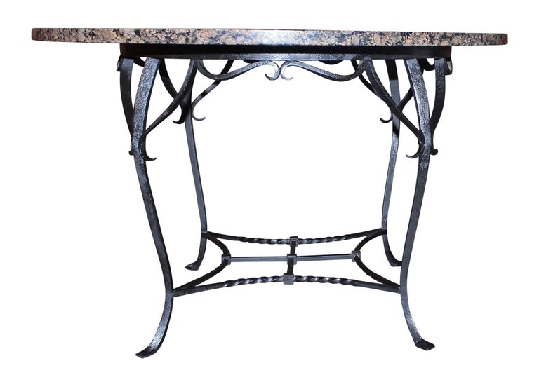 Granite Top Round Dining Table For Sale at 1stdibs
