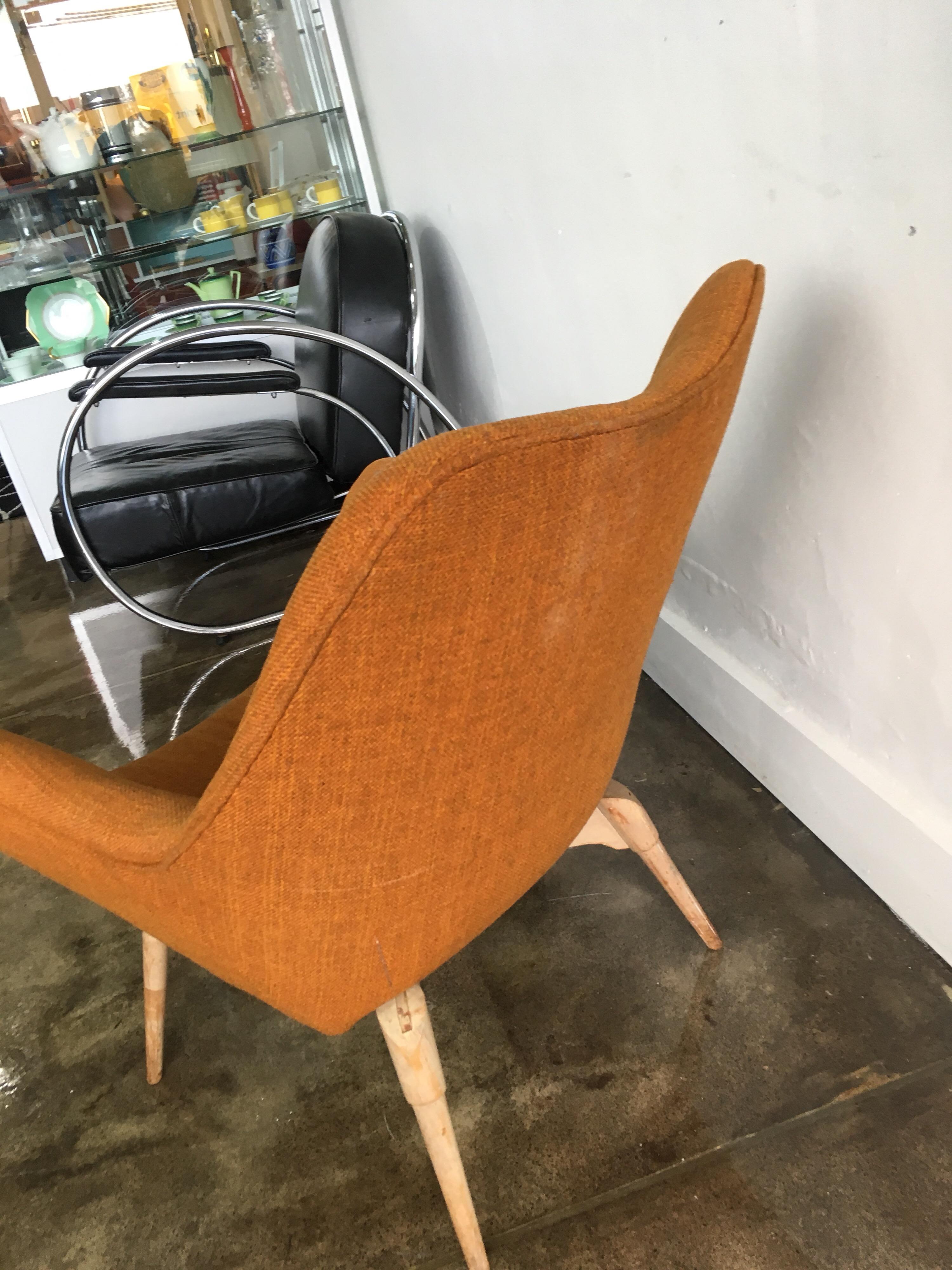 Australian Grant Featherston Pair of B210 TV Contour Chairs, circa 1960s For Sale