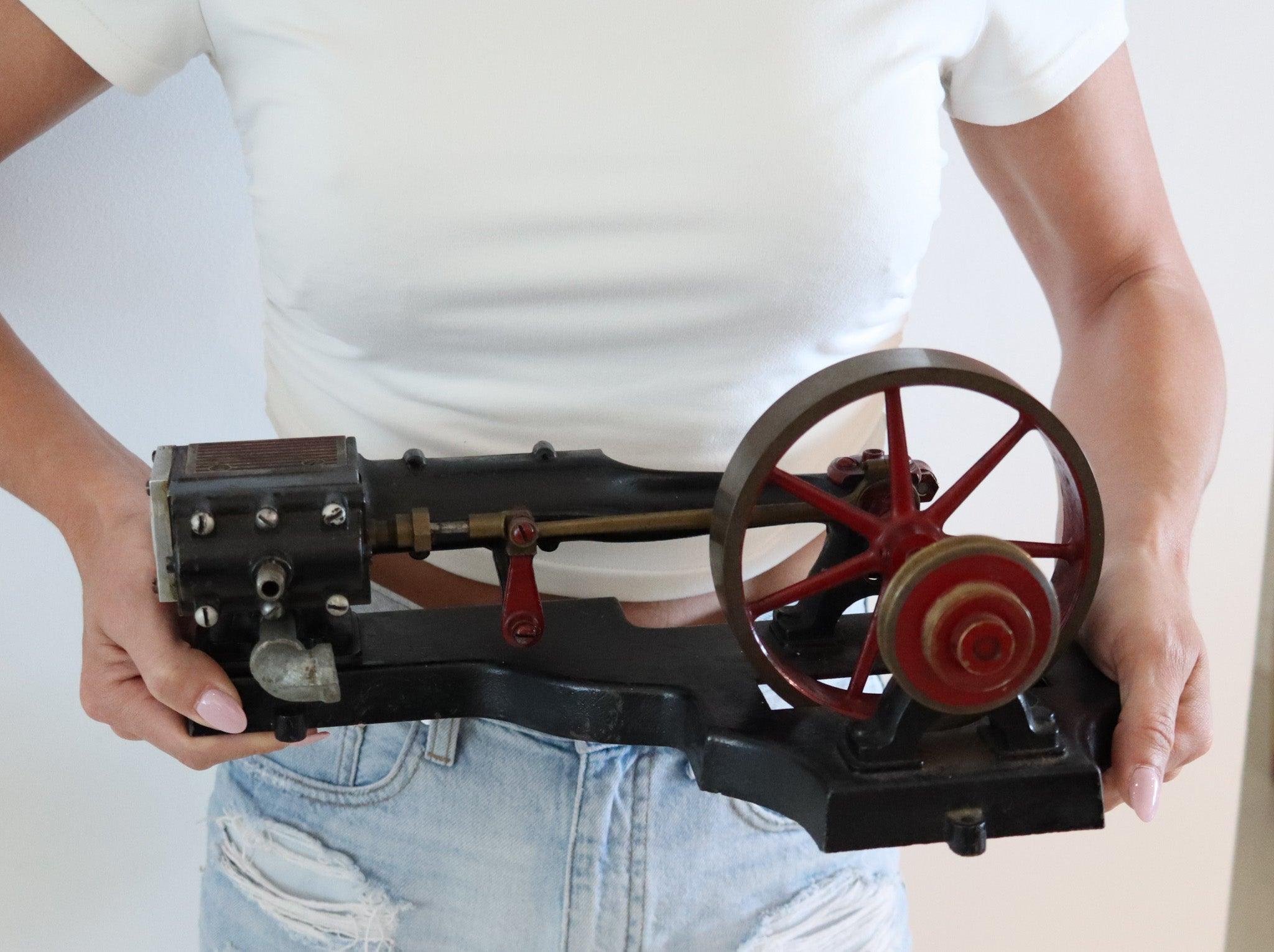 GRANT SIPP 1895 Motore a vapore antico a pistone singolo Modello di motore in scala in vendita 2