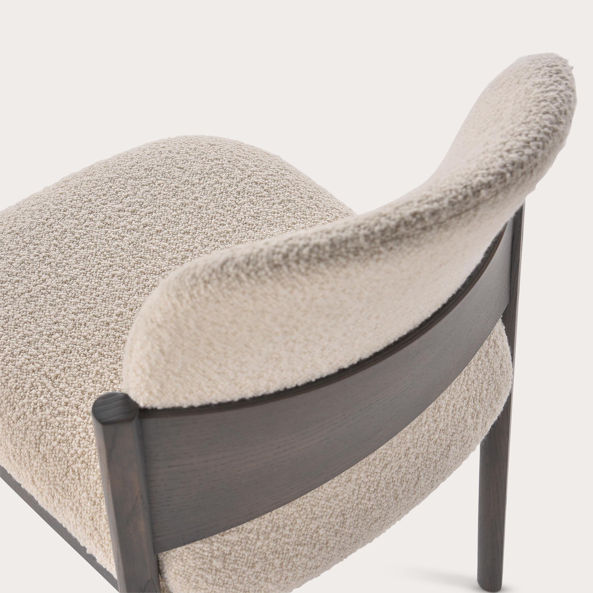 Tissu d'ameublement Chaise d'appoint Granville Bridge de Sebastian Herkner avec cadre en chêne massif en vente