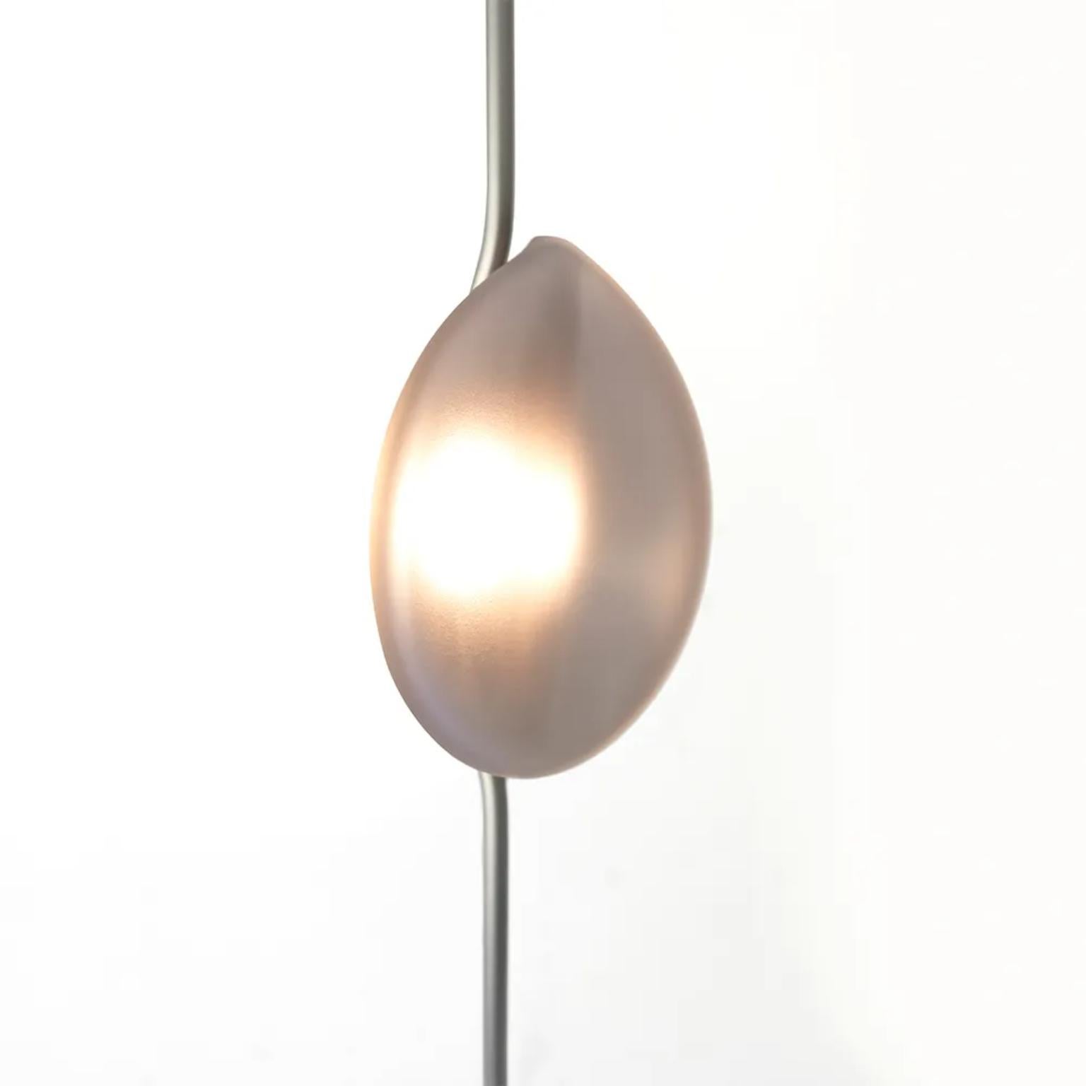 Postmoderno Lampada a sospensione Grão di WJ Luminaire in vendita