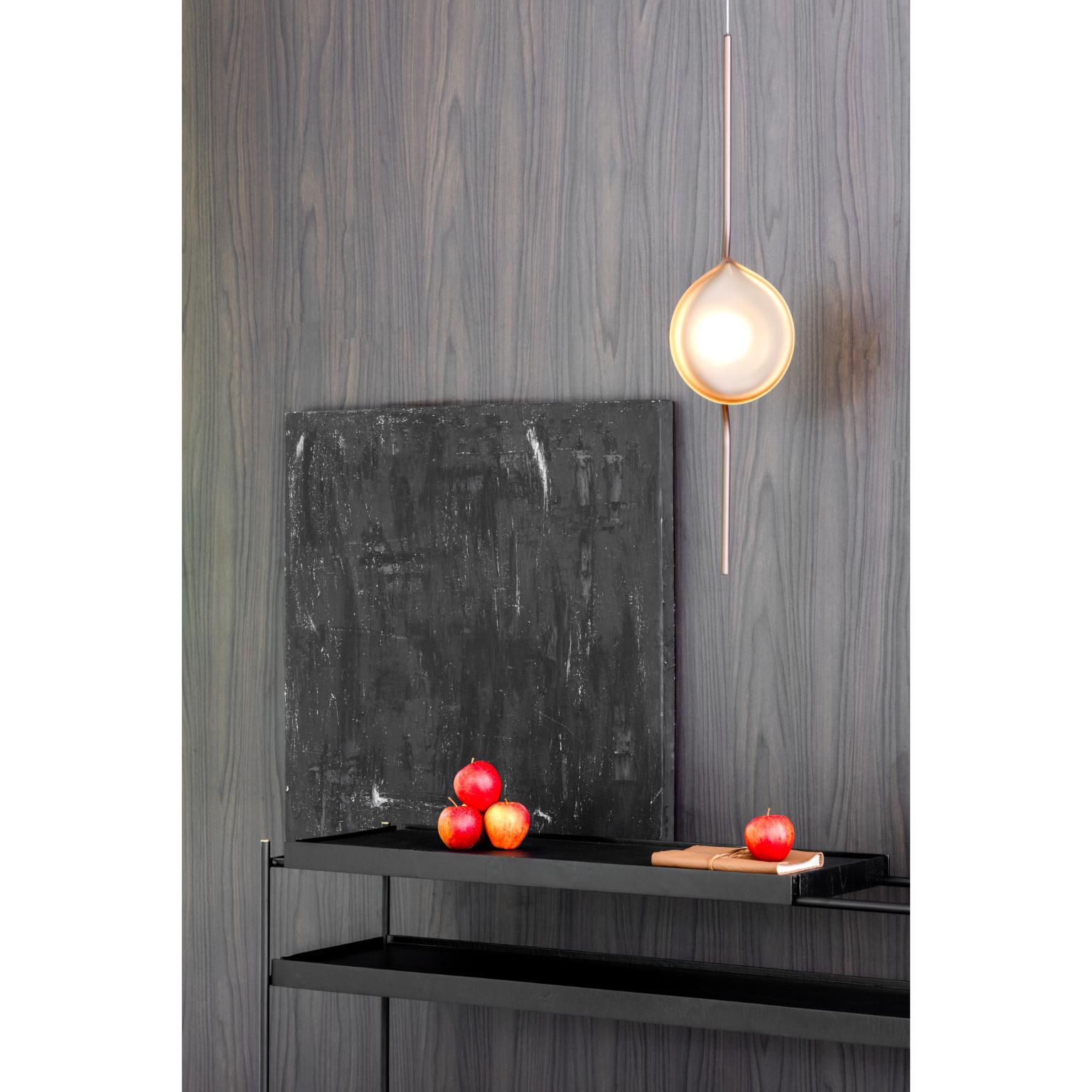 Altro Lampada a sospensione Grão di WJ Luminaire in vendita