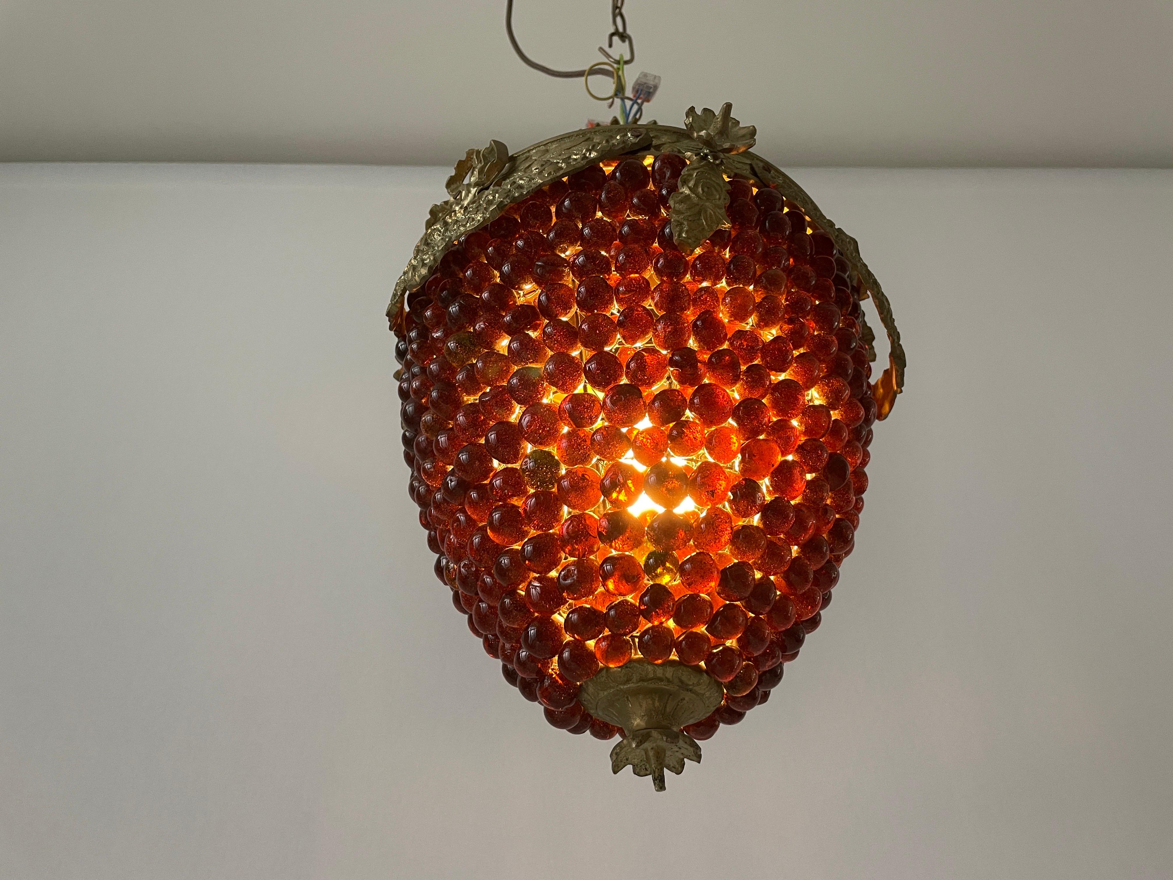 Lampada da soffitto in ottone e vetro Grape Design, anni '70, Germania in vendita 1