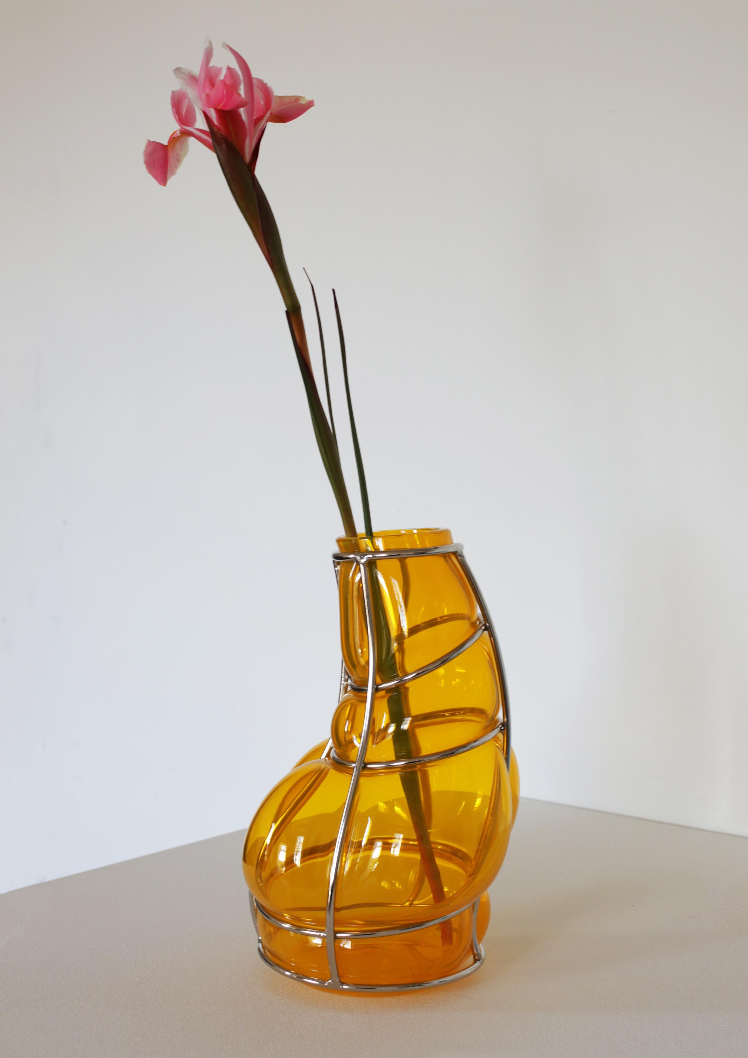 Italiano Vaso scultura Pompelmo Giallo Babà di Alice Crepaldi in vendita