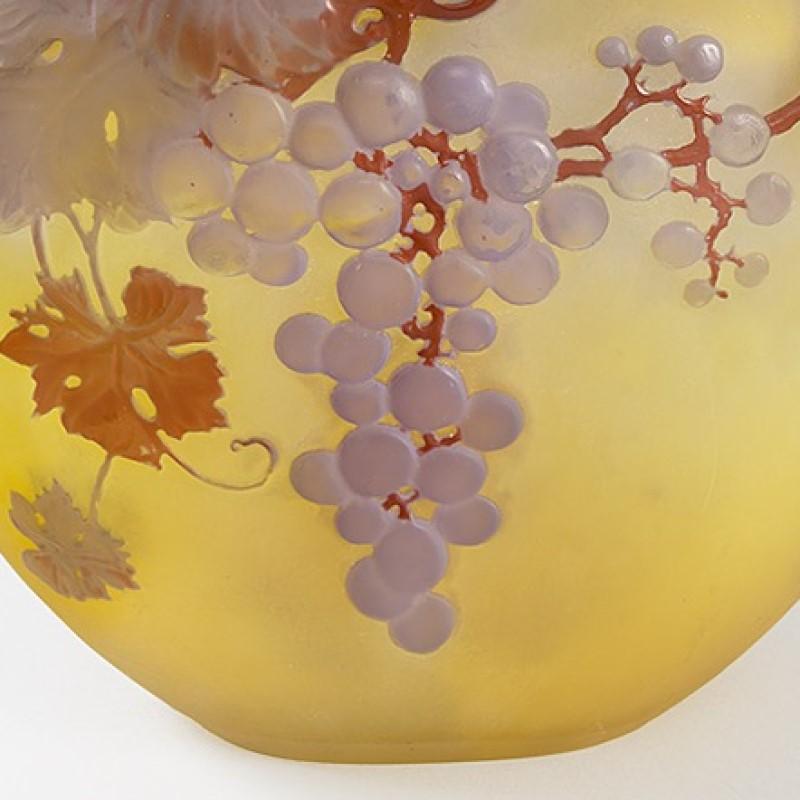 cameo vase