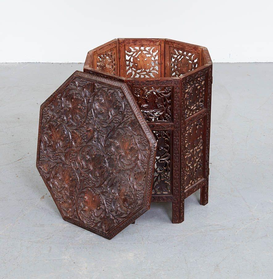 Grapevine Carved Octagonal Drinks Table For Sale 3