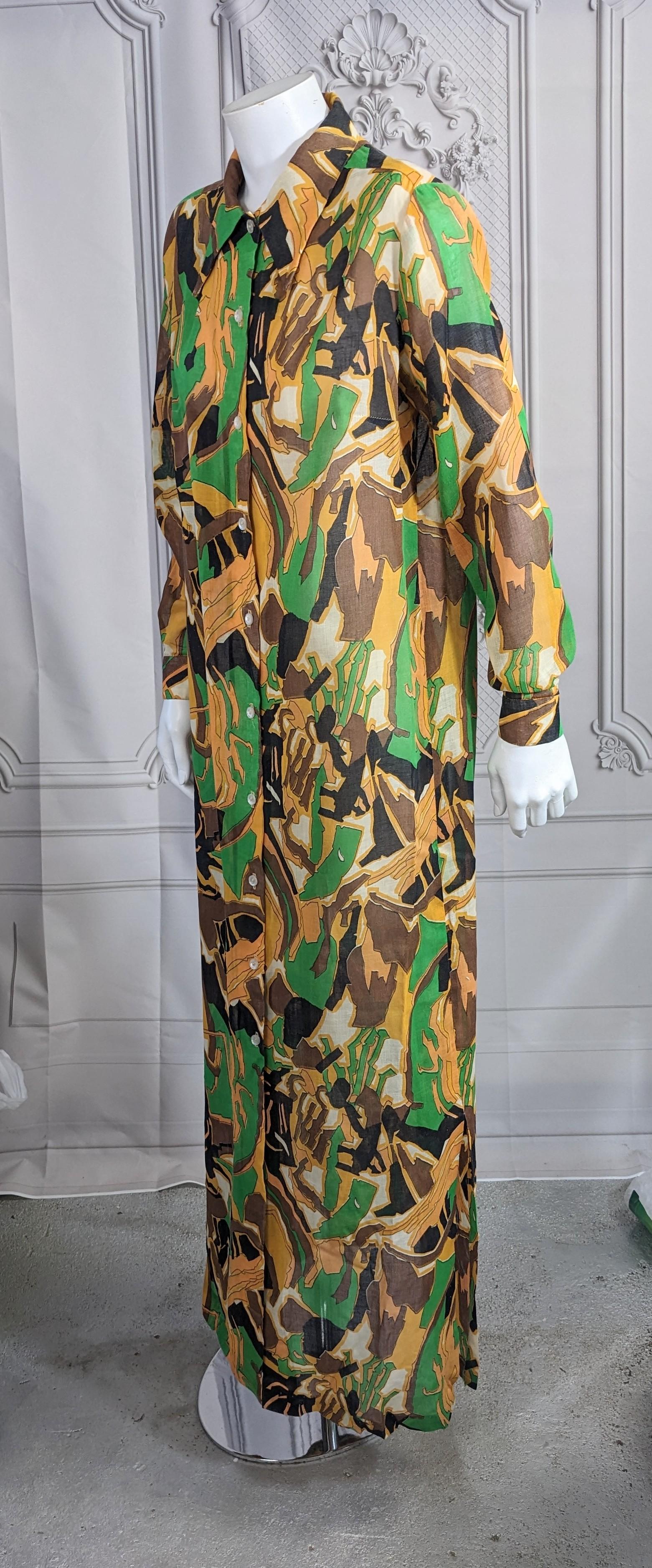 Graphic 1970's Maxi Shirtwaist For Sale 1