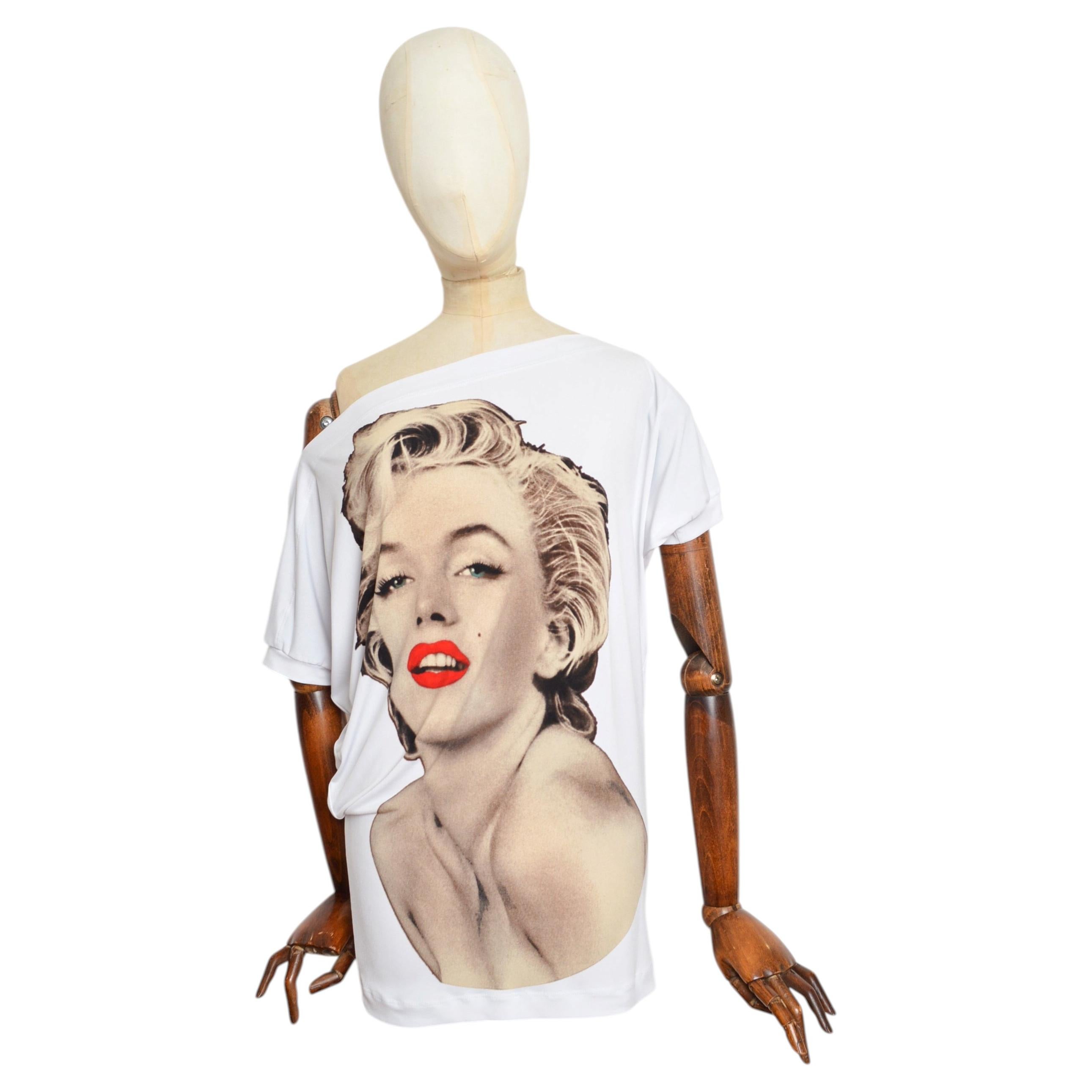 Top lungo con spalle scoperte e stampa pop art "Marilyn Monroe" in stile anni 2000 in vendita