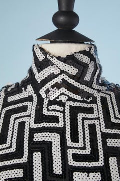 Graphic black & white sequin sleeveless evening dress Gianfranco Ferré