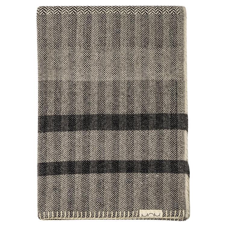 Graphic Burel Wool Black and White Blanket For Sale