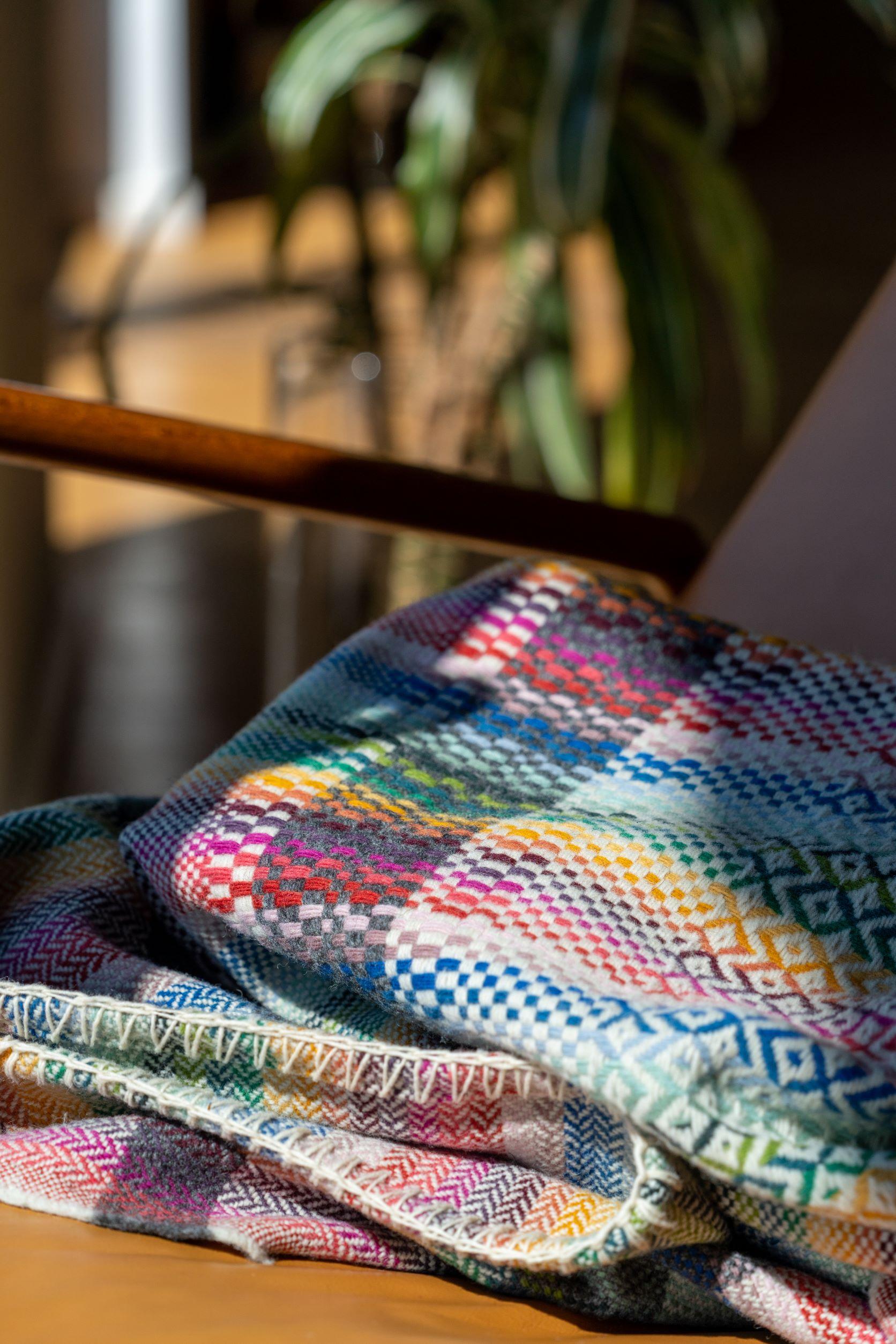 Graphic Burel Wool Multicoloured Blanket For Sale 1