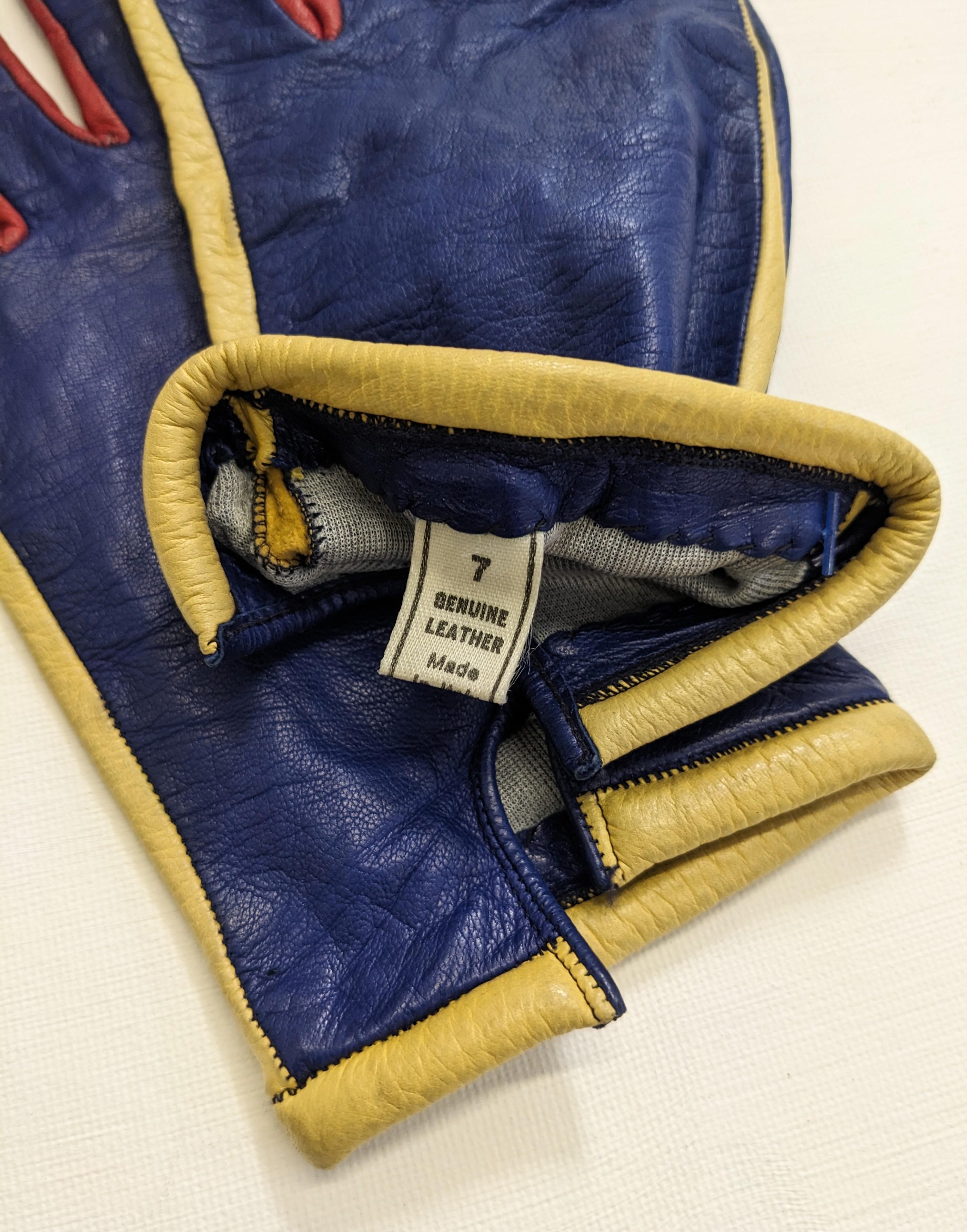 Graphic Color Blocked Gloves For Sale 2