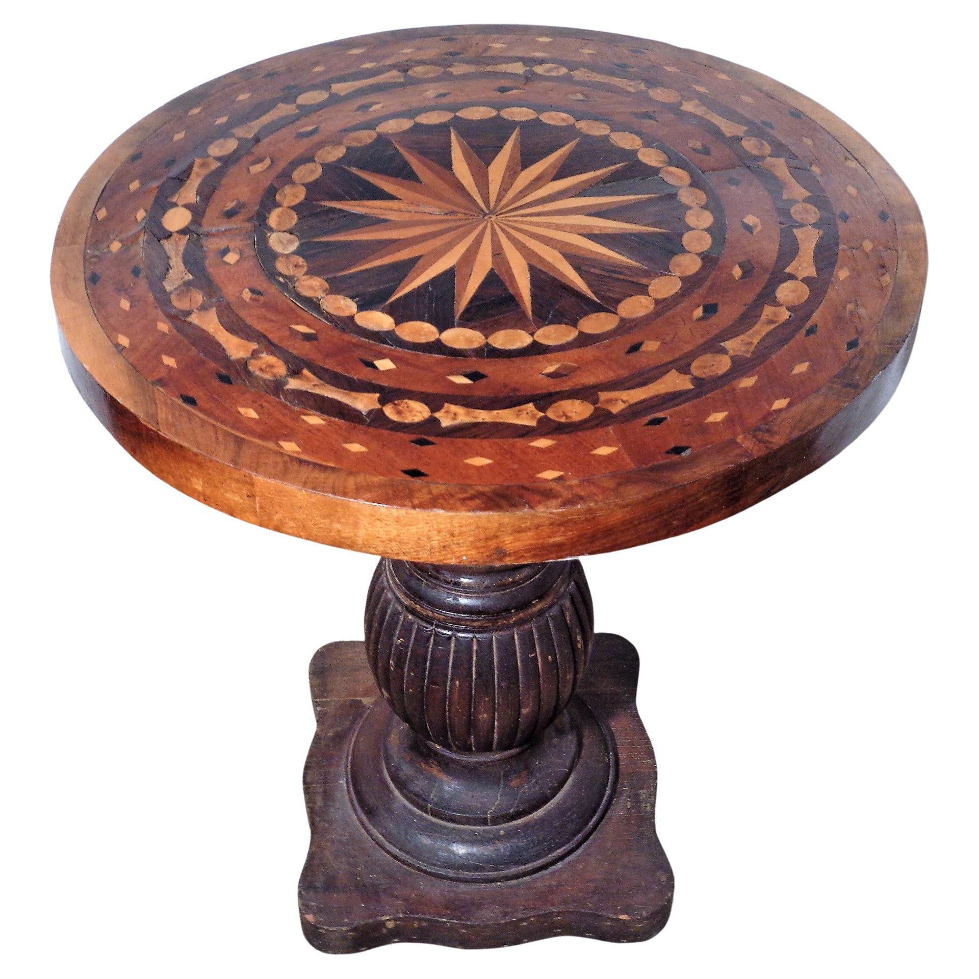 Antique Parquetry Inlaid Compass Design Top Table w/ Fluted Pedestal Base In Good Condition For Sale In Rochester, NY