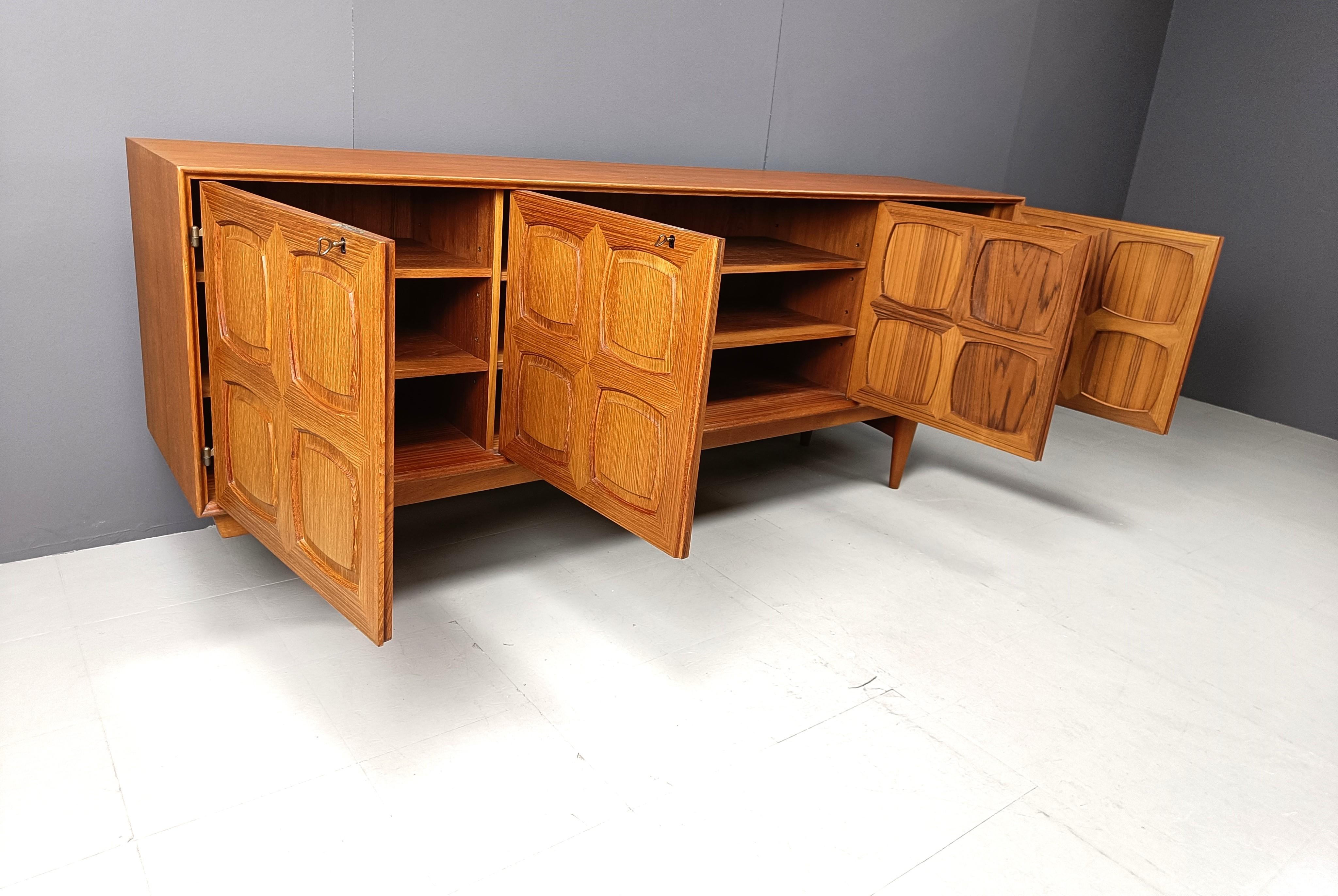Graphic sideboard by Gustav Bahus, 1960s 4