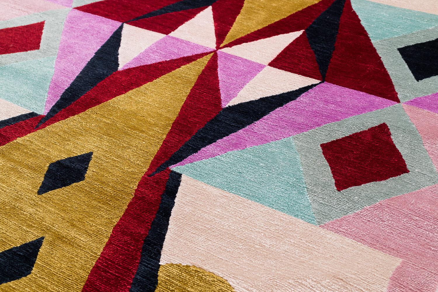 Modern Graphic Silk Rug 'Toto' by Alessandro Mendini for Carini For Sale