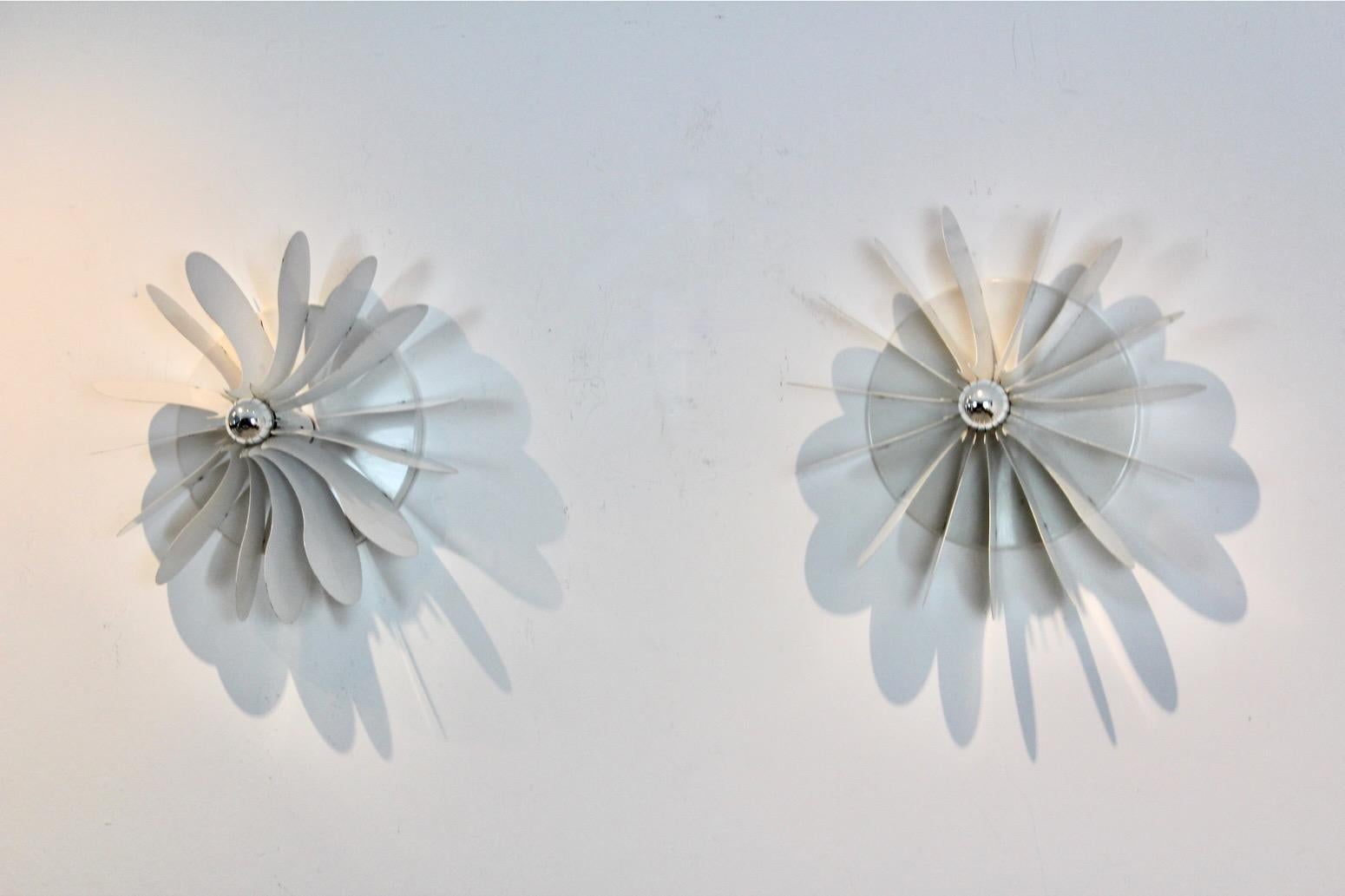 Graphical Bolide Sconces by Hermian Sneyders de Vogel for RAAK, Amsterdam, 4 pcs For Sale 1