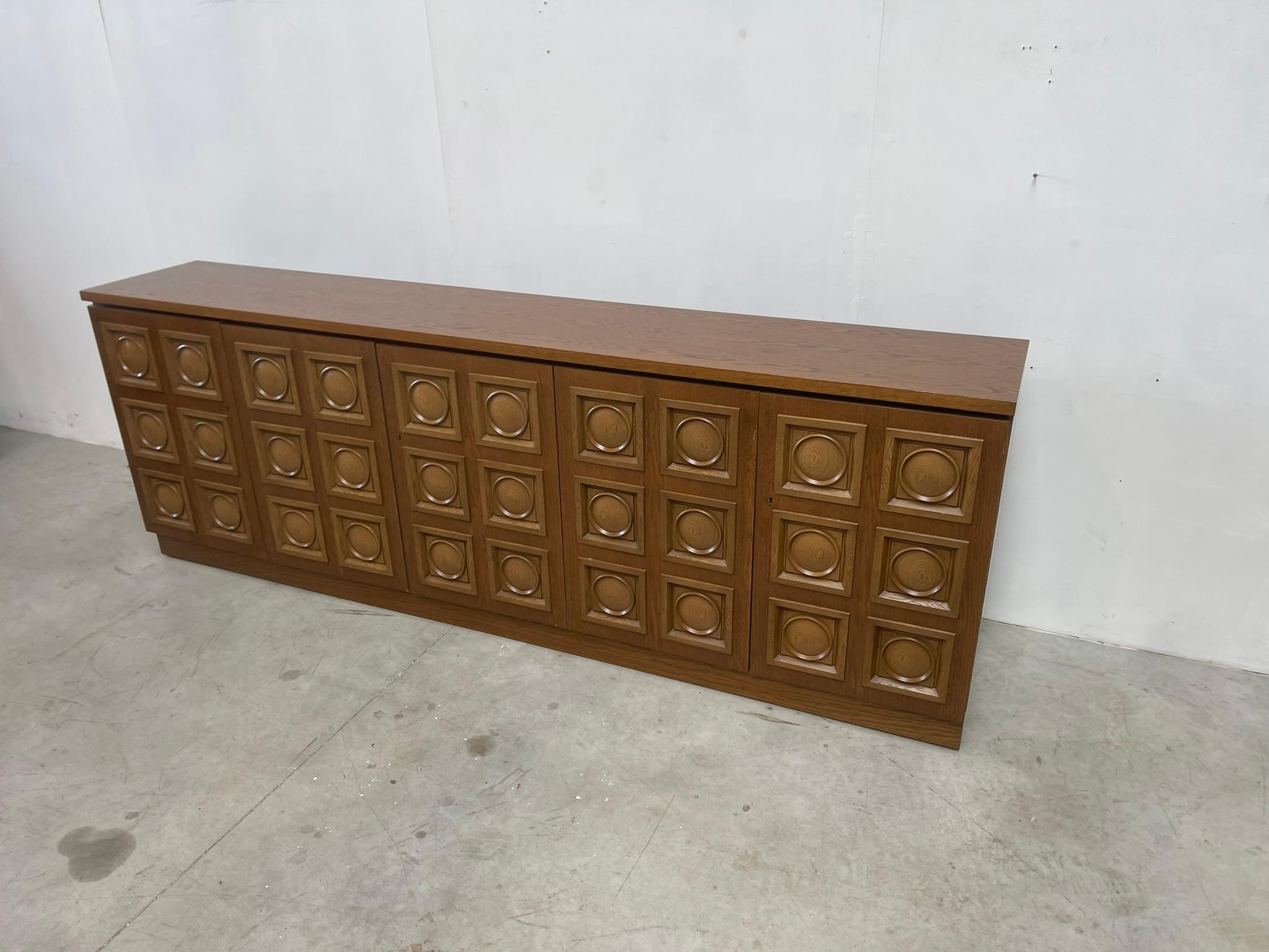 Graphical brutalist credenza, 1970s For Sale 1