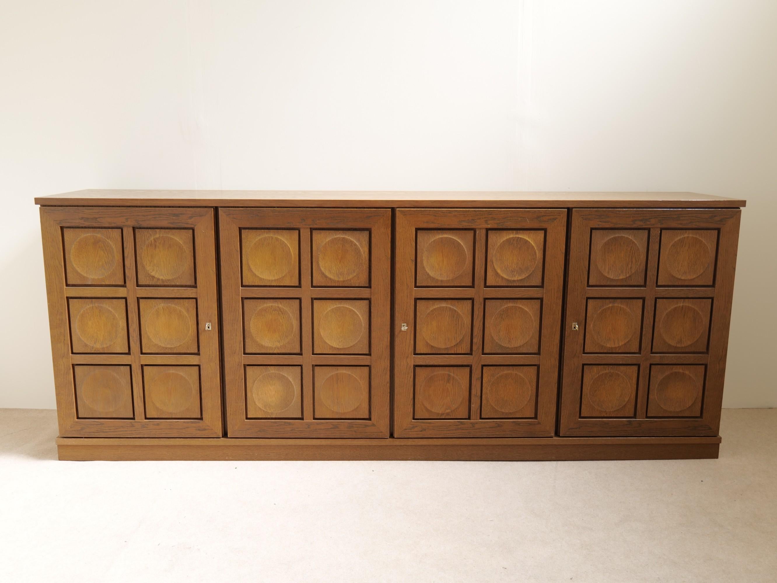 graphical brutalist sideboard by Gerard Bartels - 1980s In Good Condition For Sale In Saarbrücken, SL