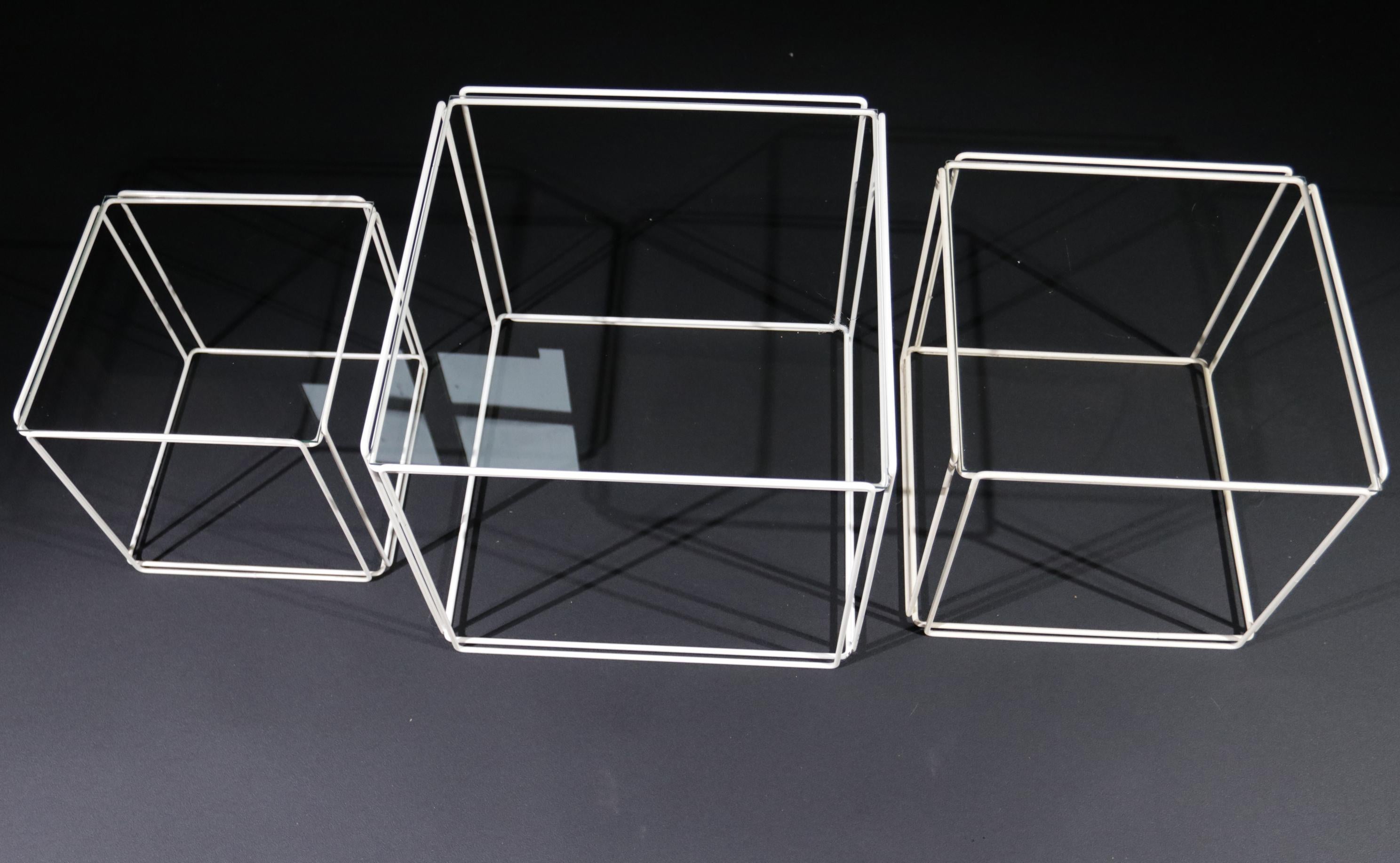 Graphical Isocele Nesting Tables Max Sauze Atrow, 1970s 6
