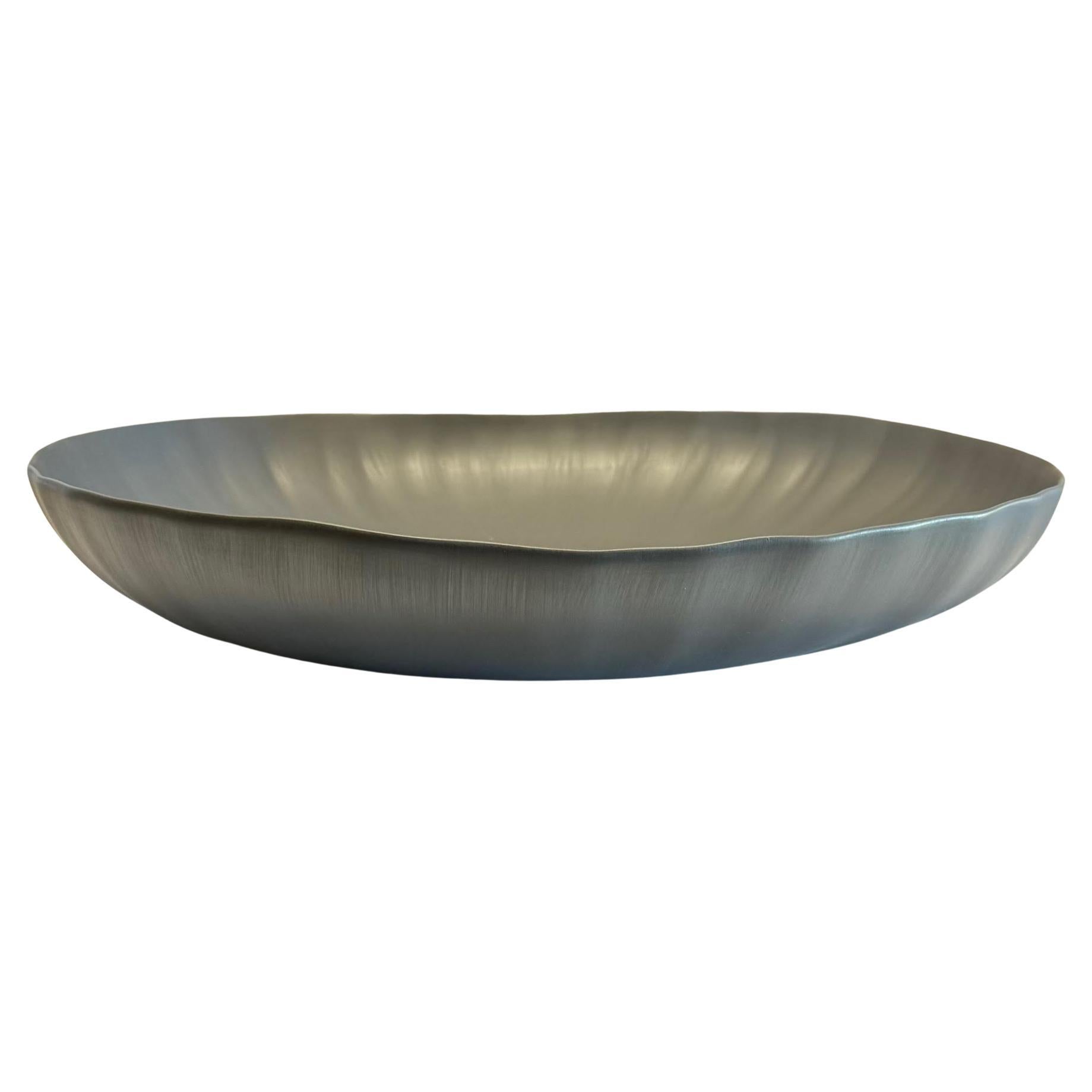 Grand bol en céramique fine gris graphite, Italie, Contemporary