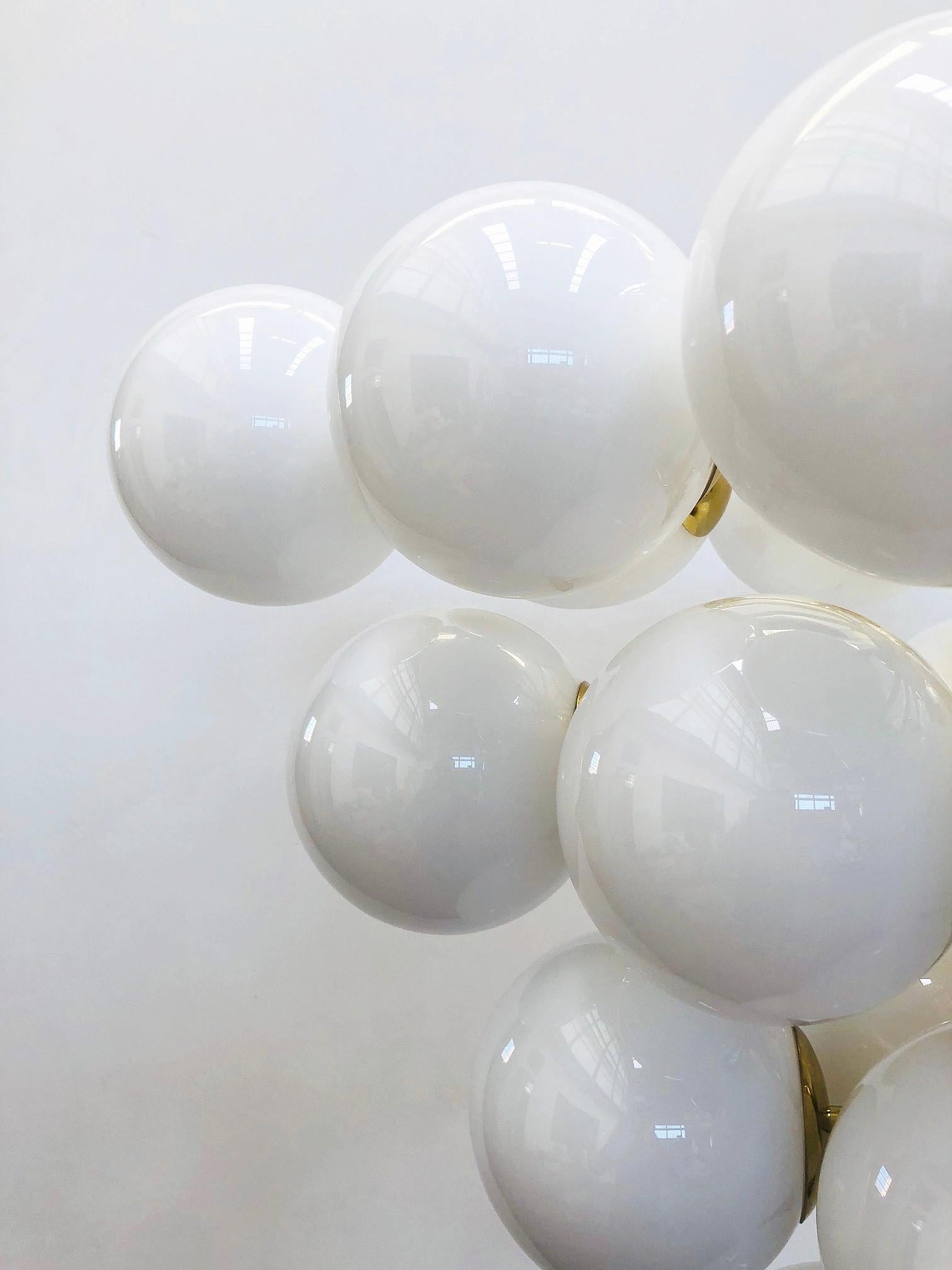 Lampadario Grappolo di Fabio Ltd in vendita 3