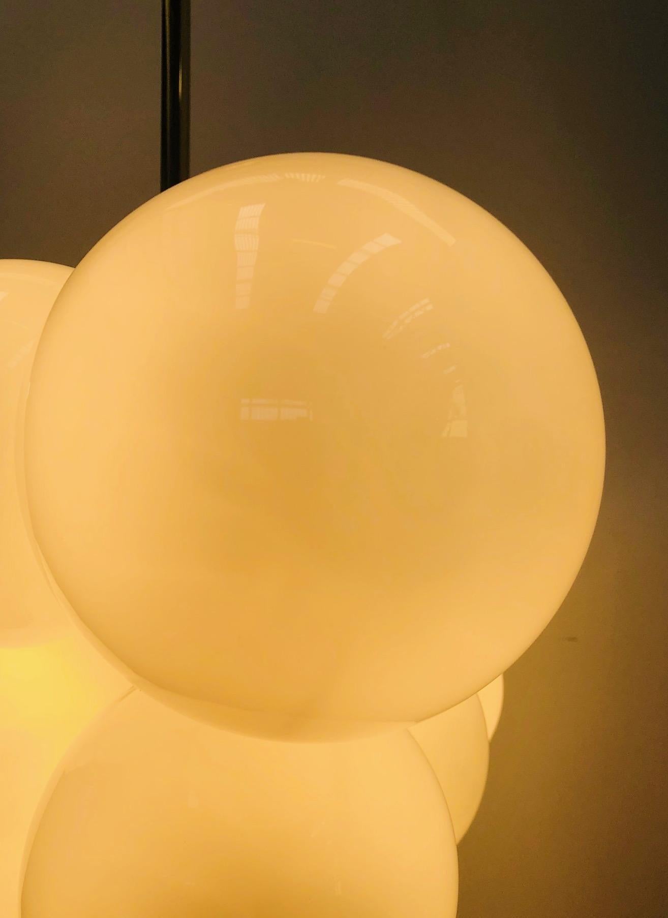 Lampadario Grappolo di Fabio Ltd in vendita 6