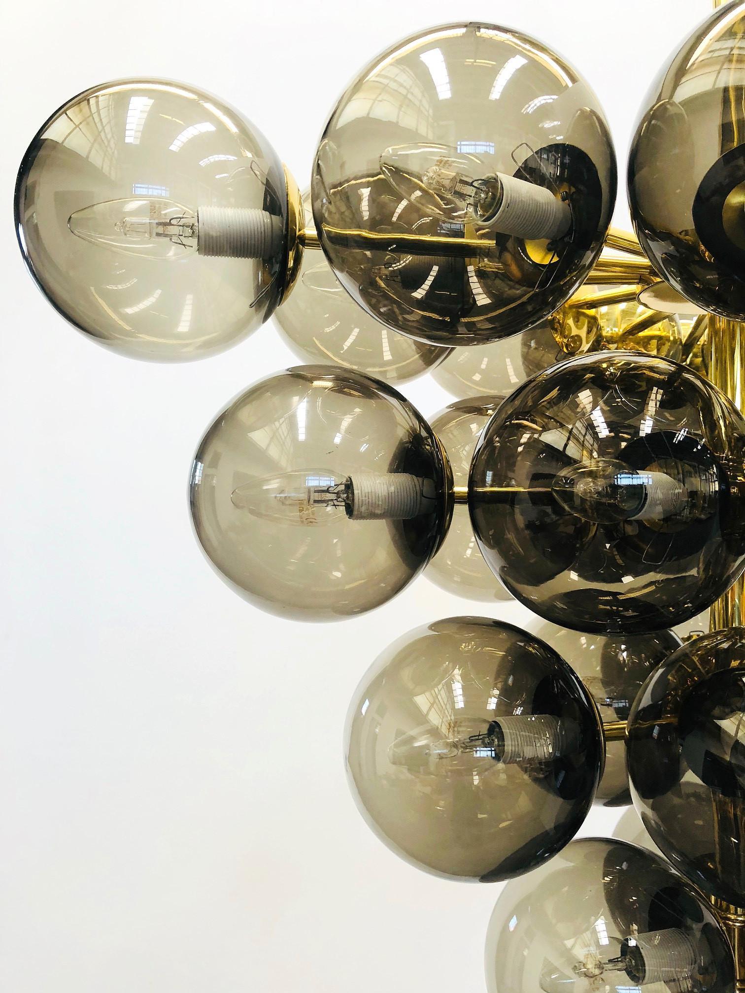 Lampadario Grappolo di Fabio Ltd In condizioni Nuovo in vendita a Los Angeles, CA