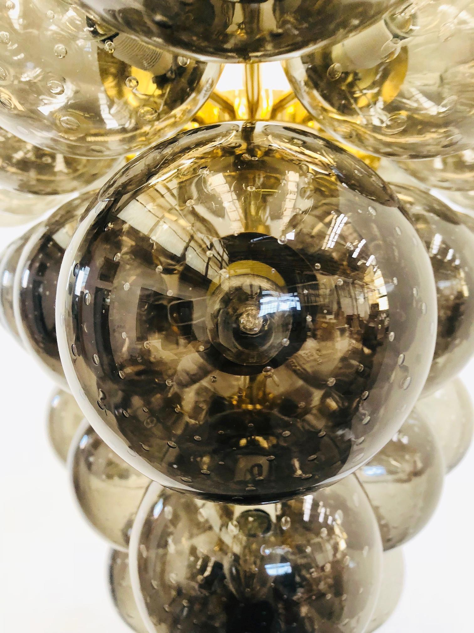 Vetro di Murano Lampadario Grappolo di Fabio Ltd in vendita