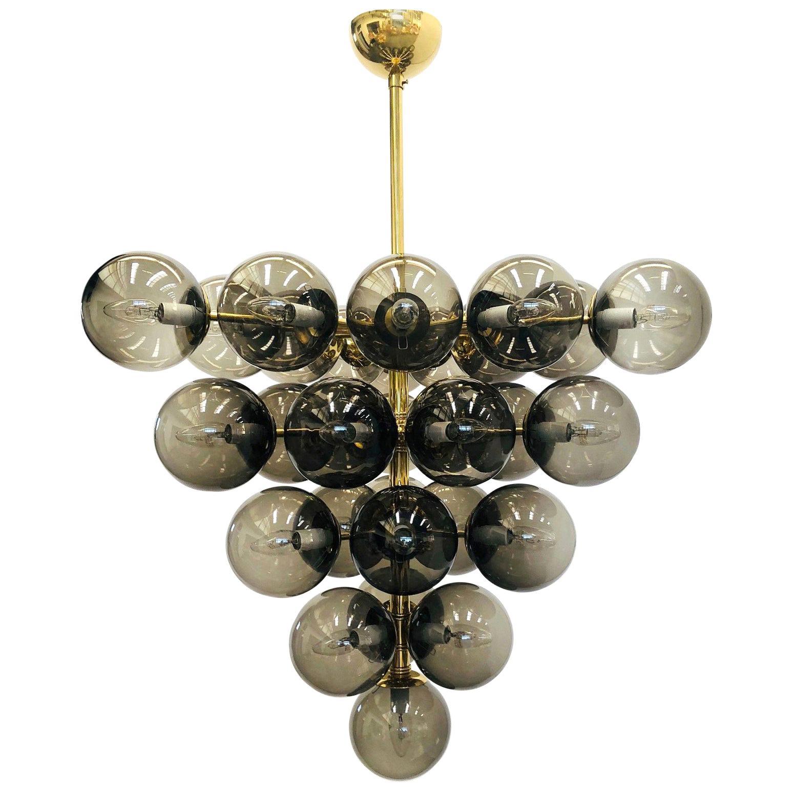 Lampadario Grappolo di Fabio Ltd in vendita