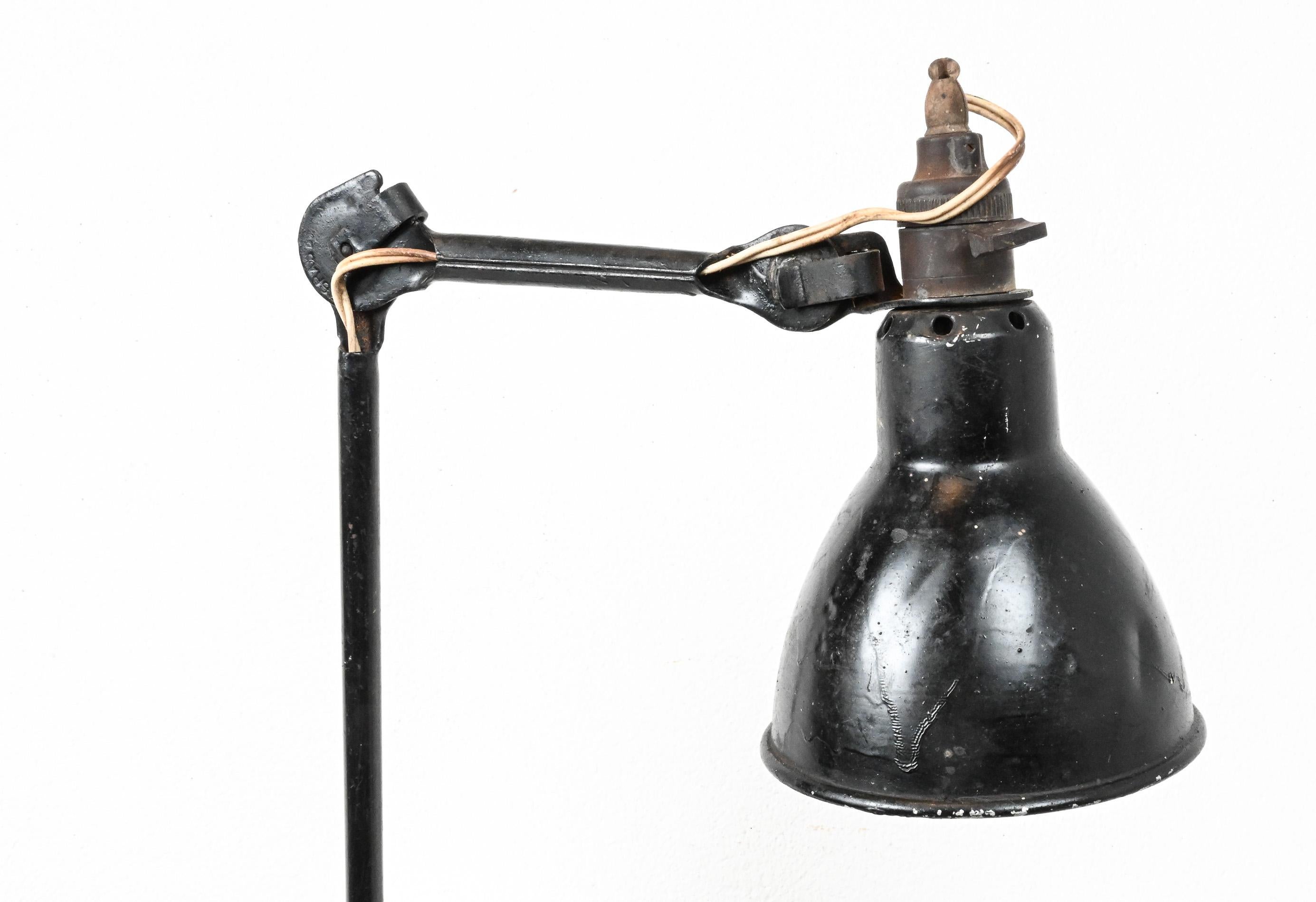 Gras Ravel 222 model adjustable wall lamp For Sale 3