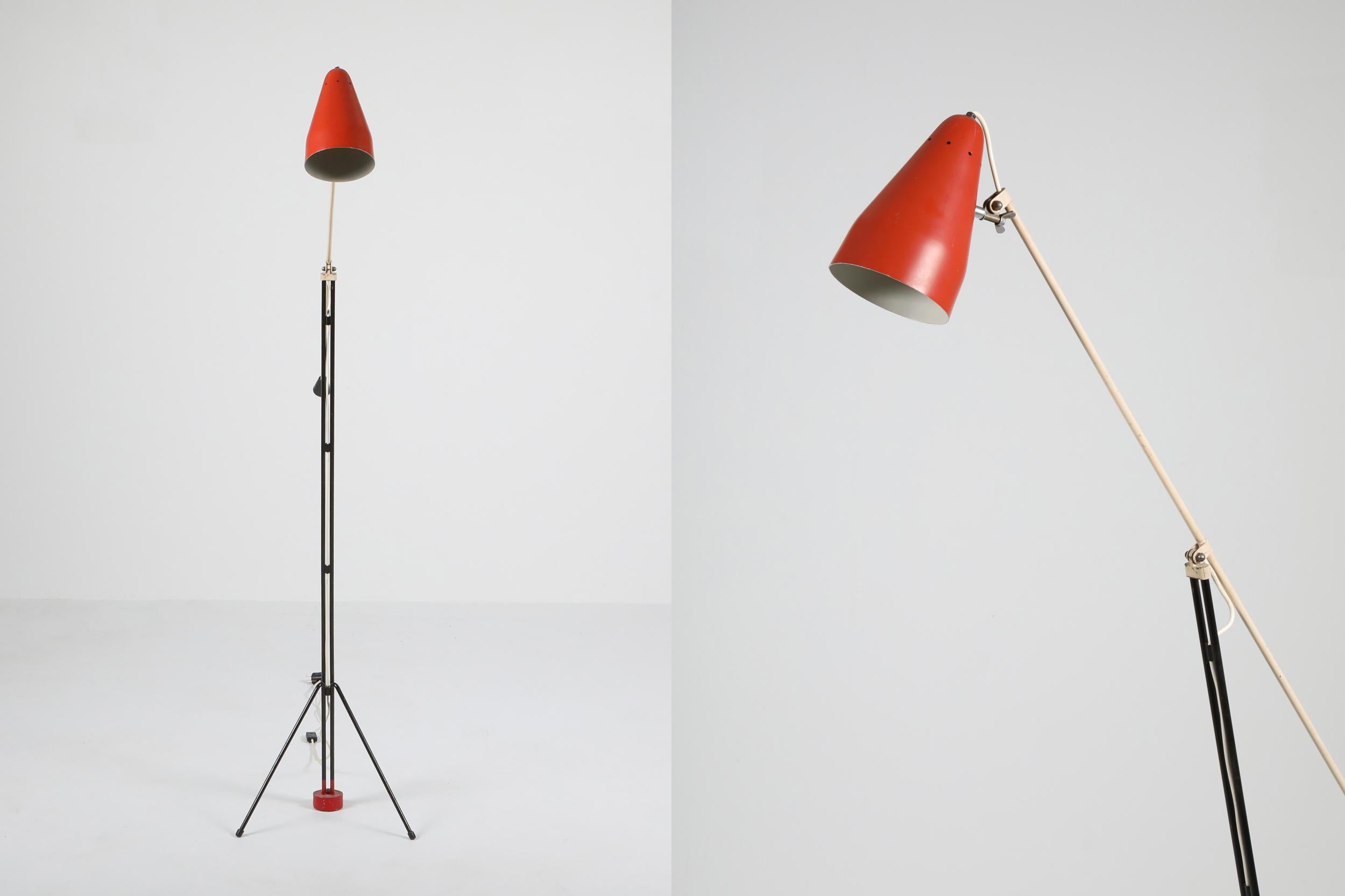 Industrial Grasshopper Floor Lamp ‘6320’ by Wim Rietveld for Gispen, 1953 For Sale