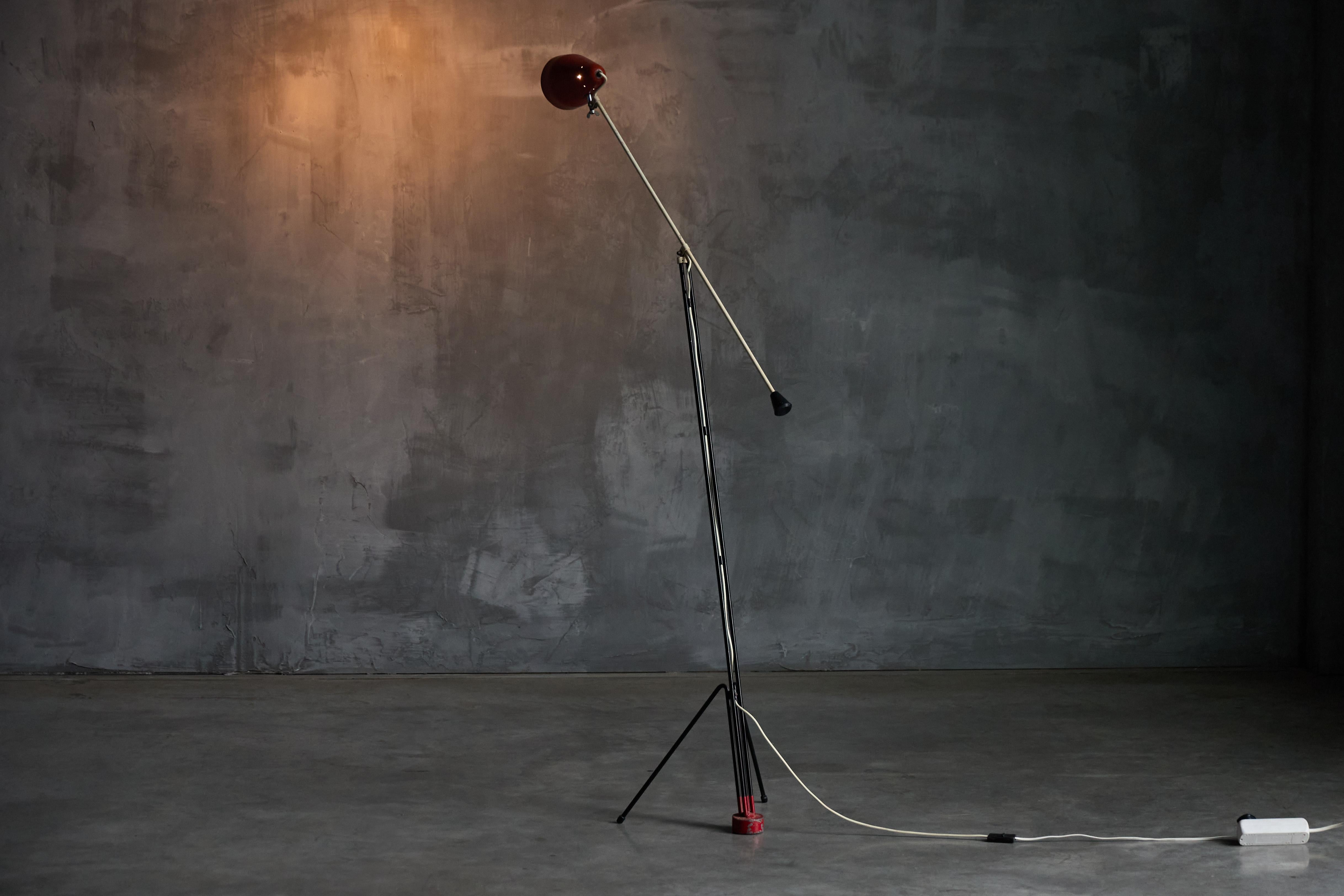 Grasshopper Floor Lamp ‘6320’ by Wim Rietveld for Gispen, Netherlands, 1950s For Sale 3