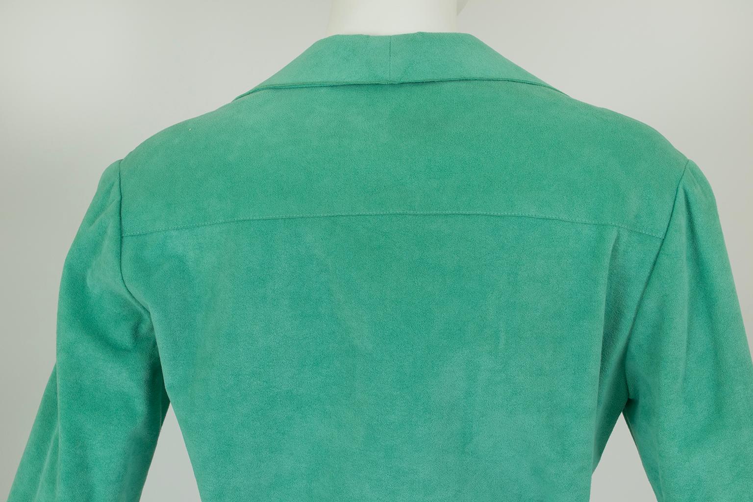 Robe chemise ceinturée en Ultrasuede avec poches plaquées - M, 1970 en vente 2