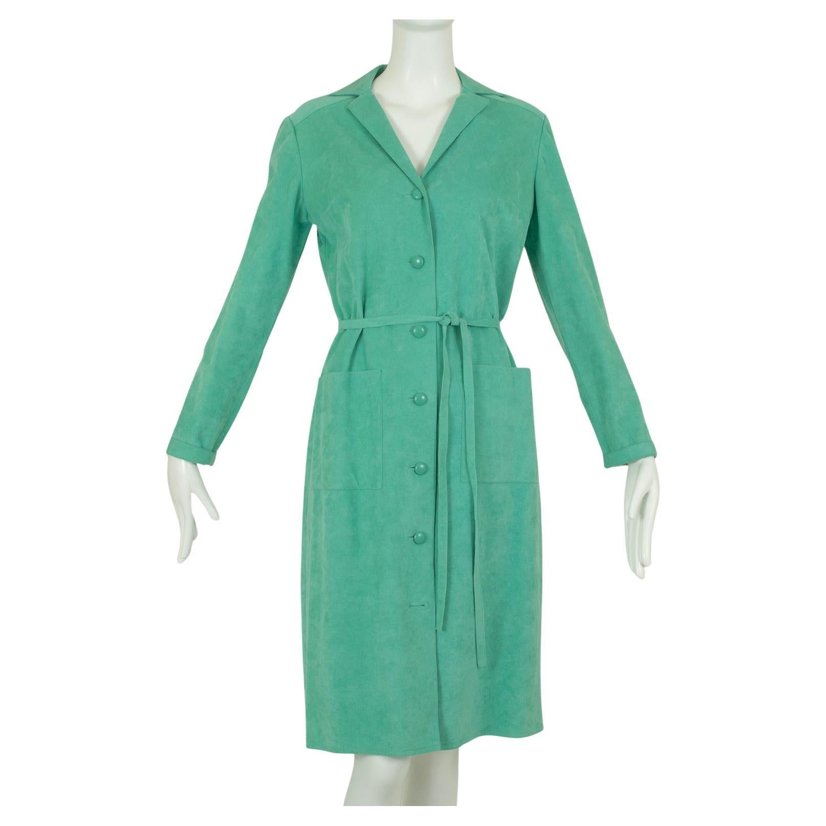 Robe chemise ceinturée en Ultrasuede avec poches plaquées - M, 1970 en vente