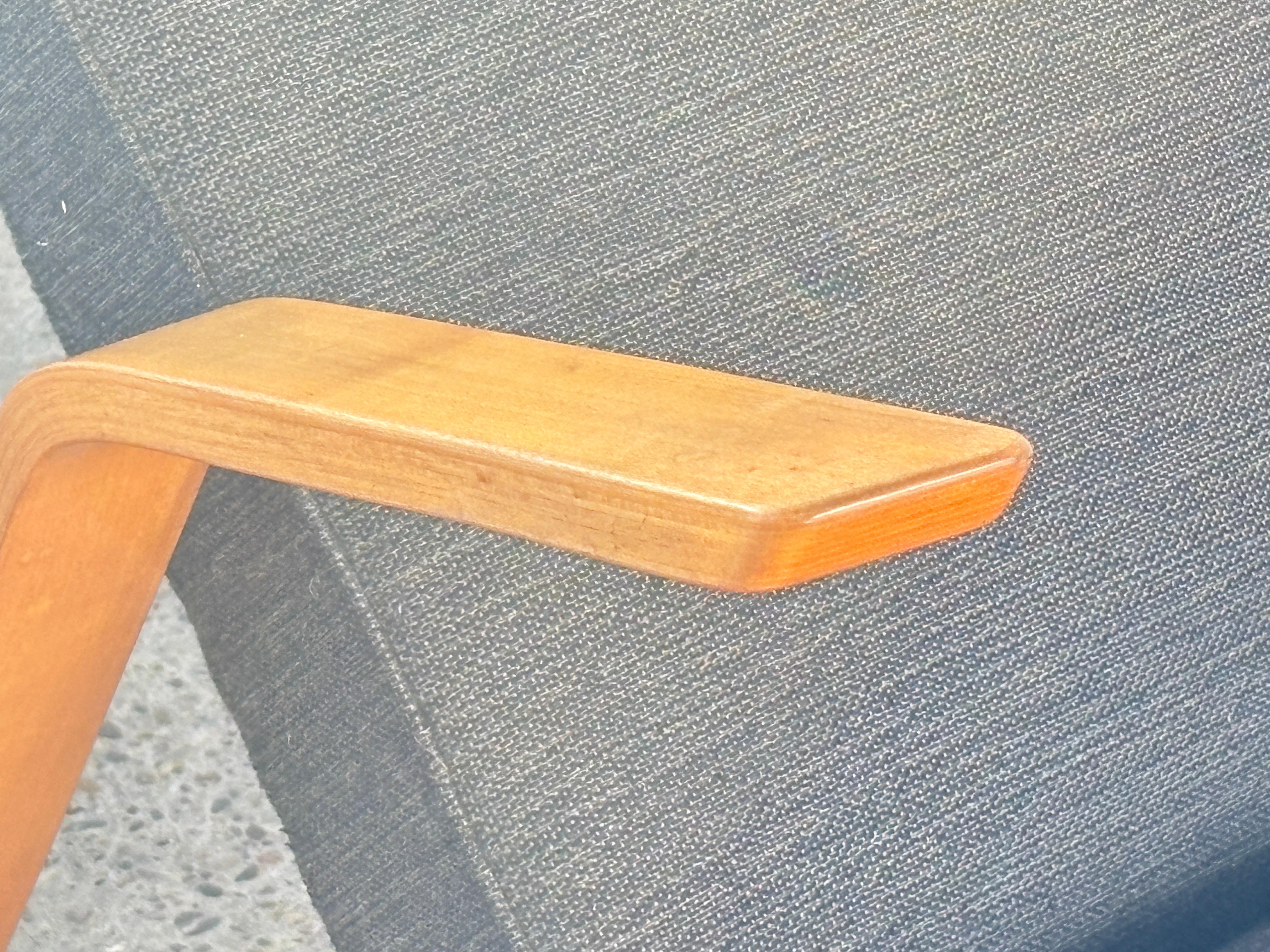 Fauteuil Grasshopper conçu par Eero Saarinen pour Knoll International en vente 2