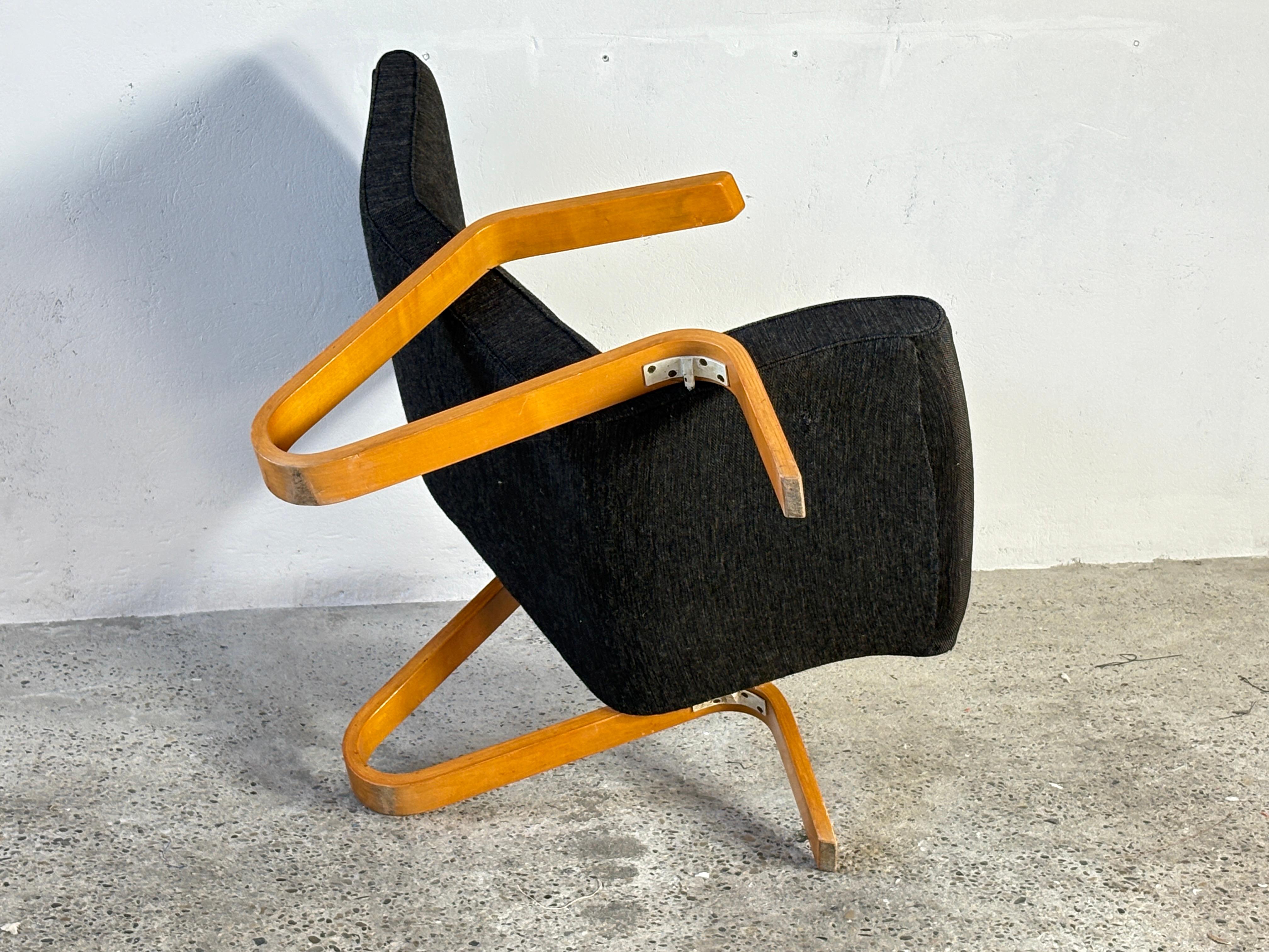 Fauteuil Grasshopper conçu par Eero Saarinen pour Knoll International en vente 5