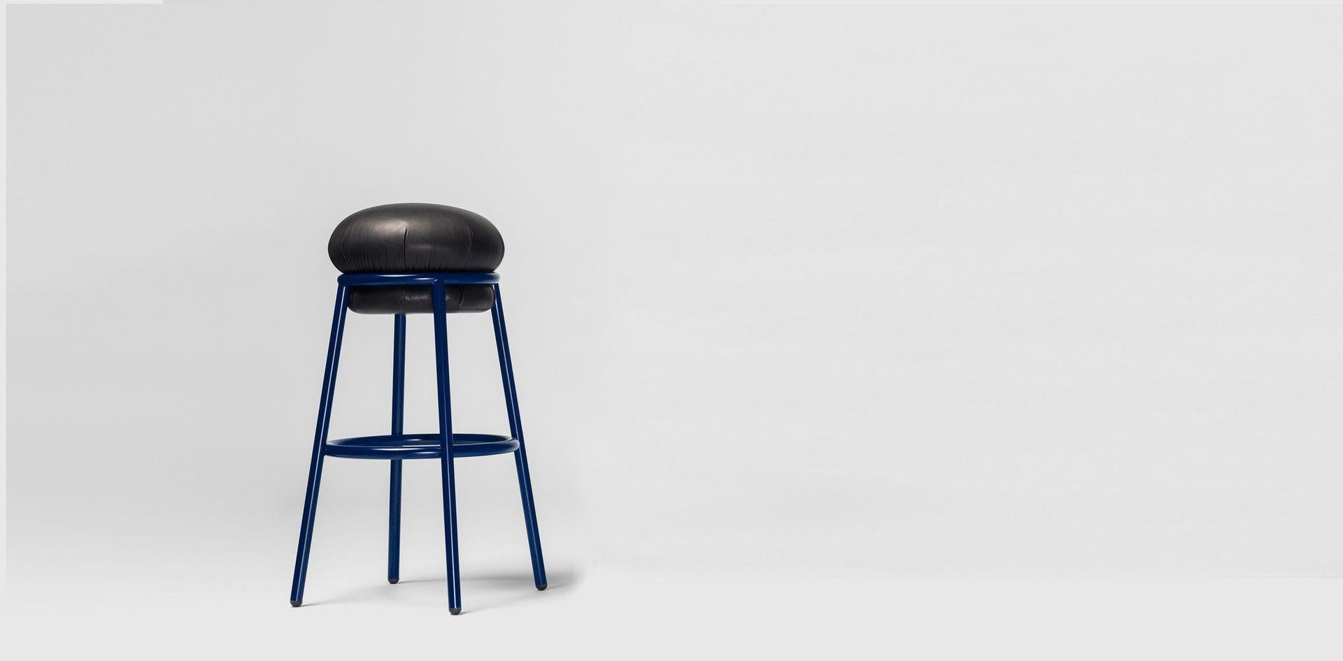 Grasso All Black Stool by Stephen Burks In New Condition For Sale In Geneve, CH