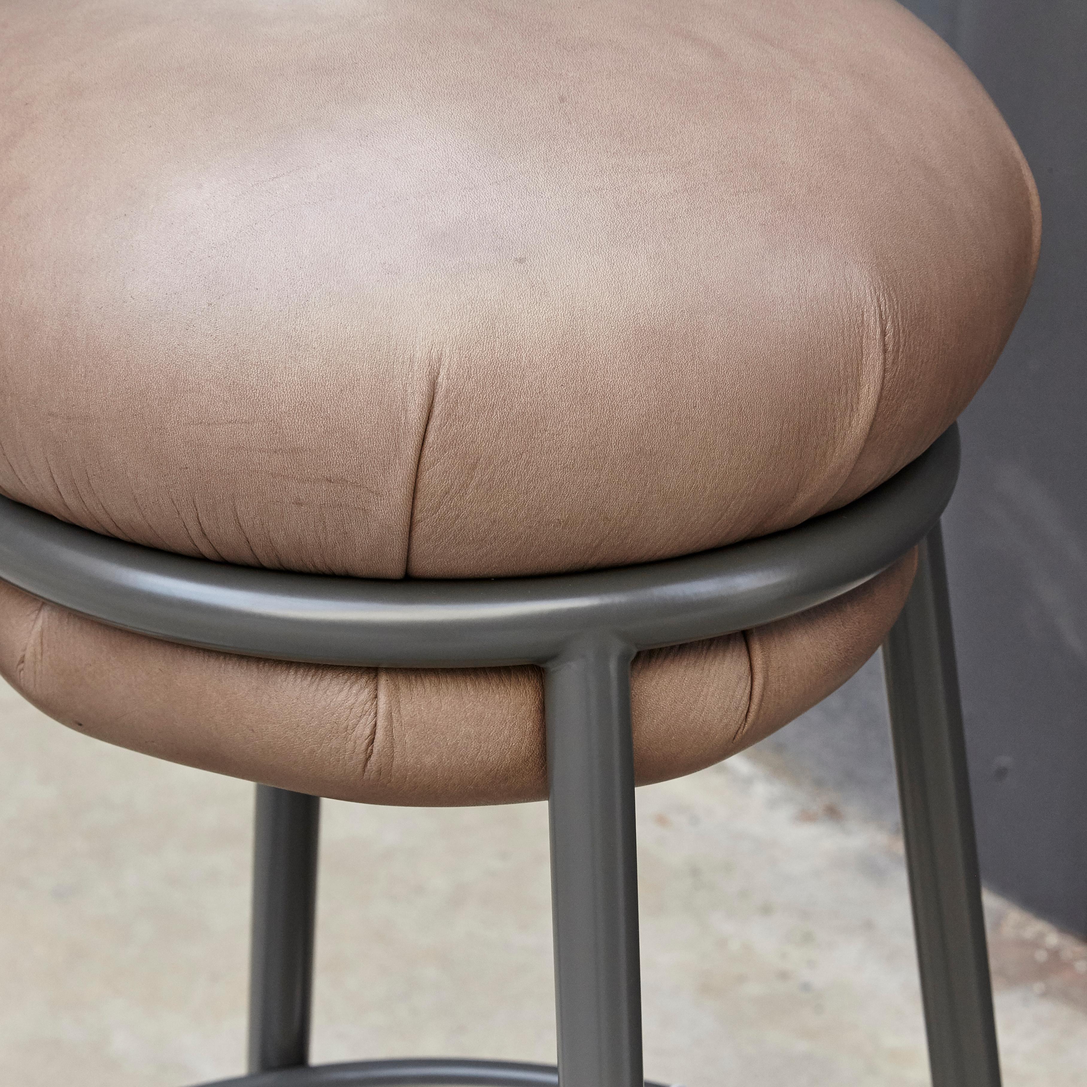 Grasso Contemporary Leather and Lacquered Metal Stool by Stephen Burks in Brown In Good Condition In Barcelona, Barcelona
