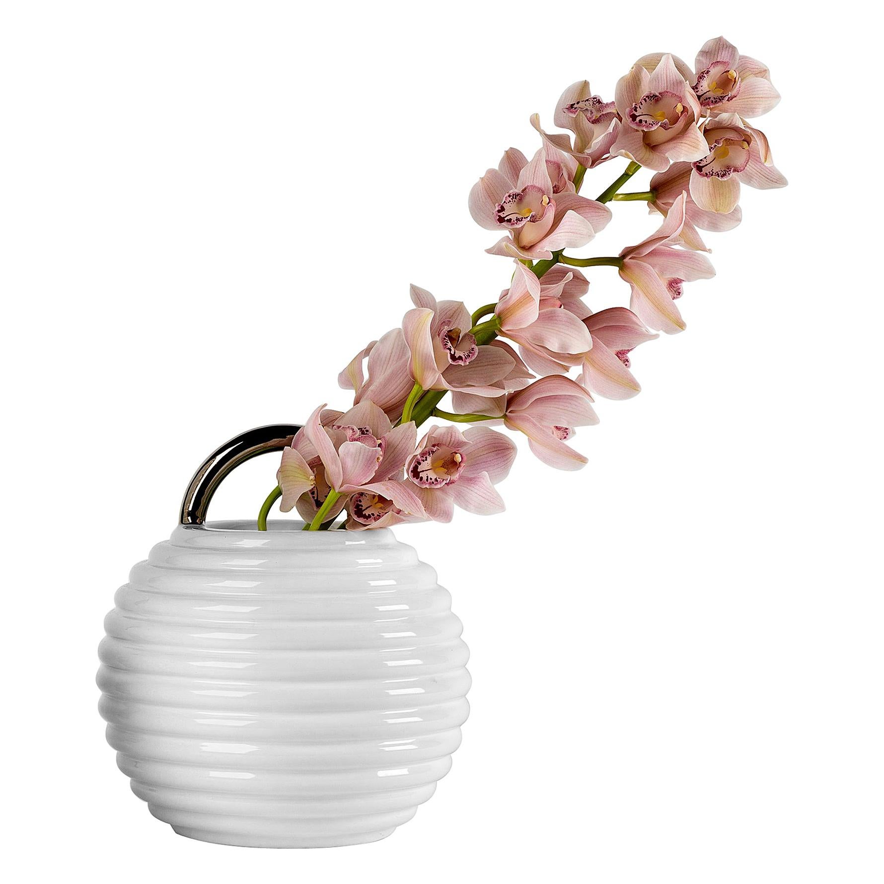 Grasso Plain Ceramic Vase in White by BD Barcelona