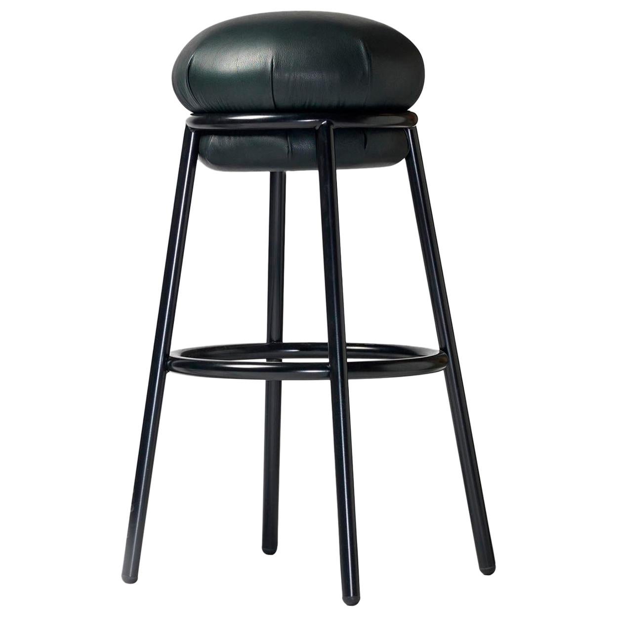 Contemporary bar stool "Grasso" by Stephen Burks, black lacquered, green leather For Sale